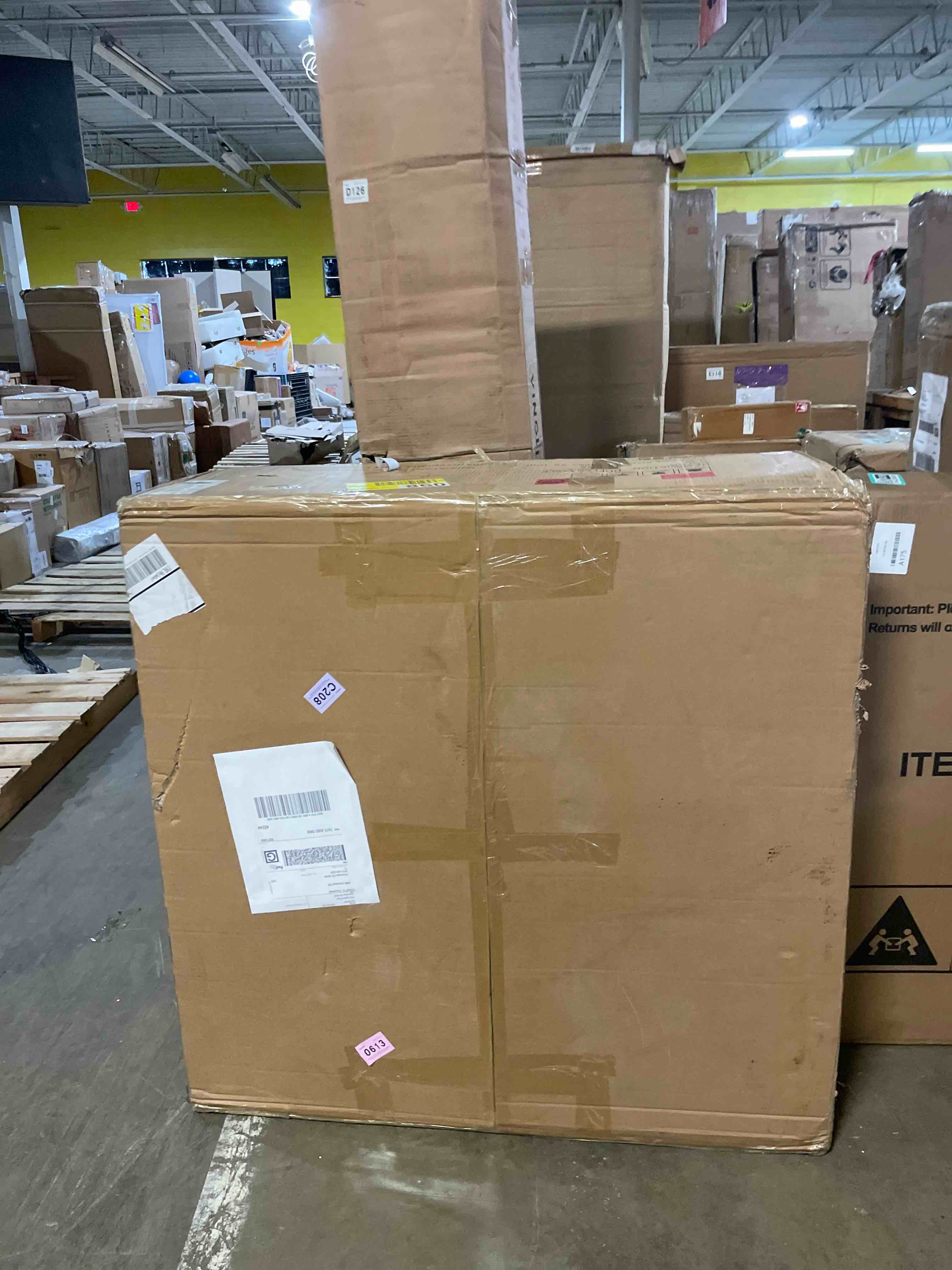 https://s3.amazonaws.com/lotting-images-prod/phillipi/TEA2238271_1757539378857.jpeg