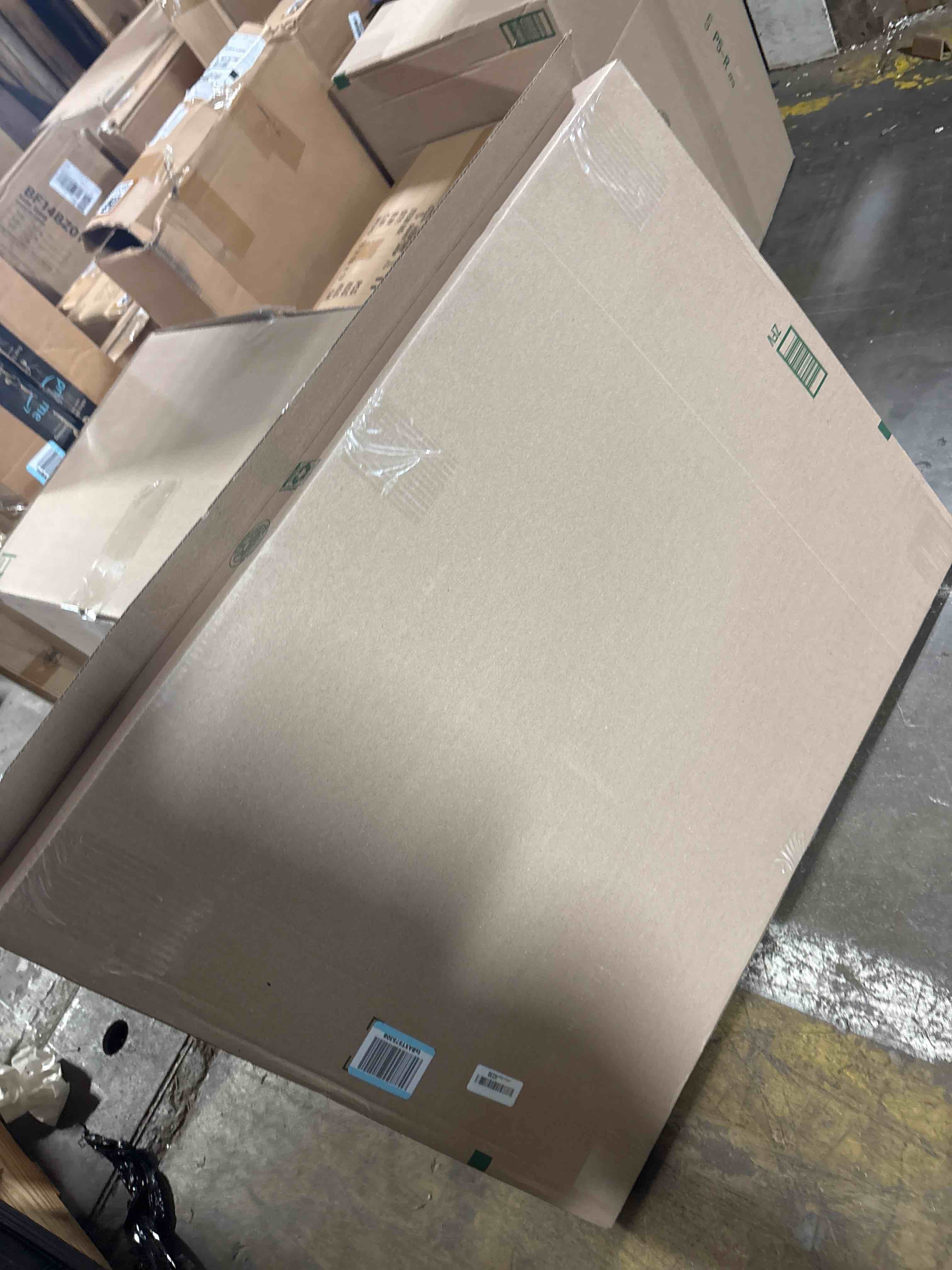 https://s3.amazonaws.com/lotting-images-prod/phillipi/TEA2238452_1757607336627.jpeg
