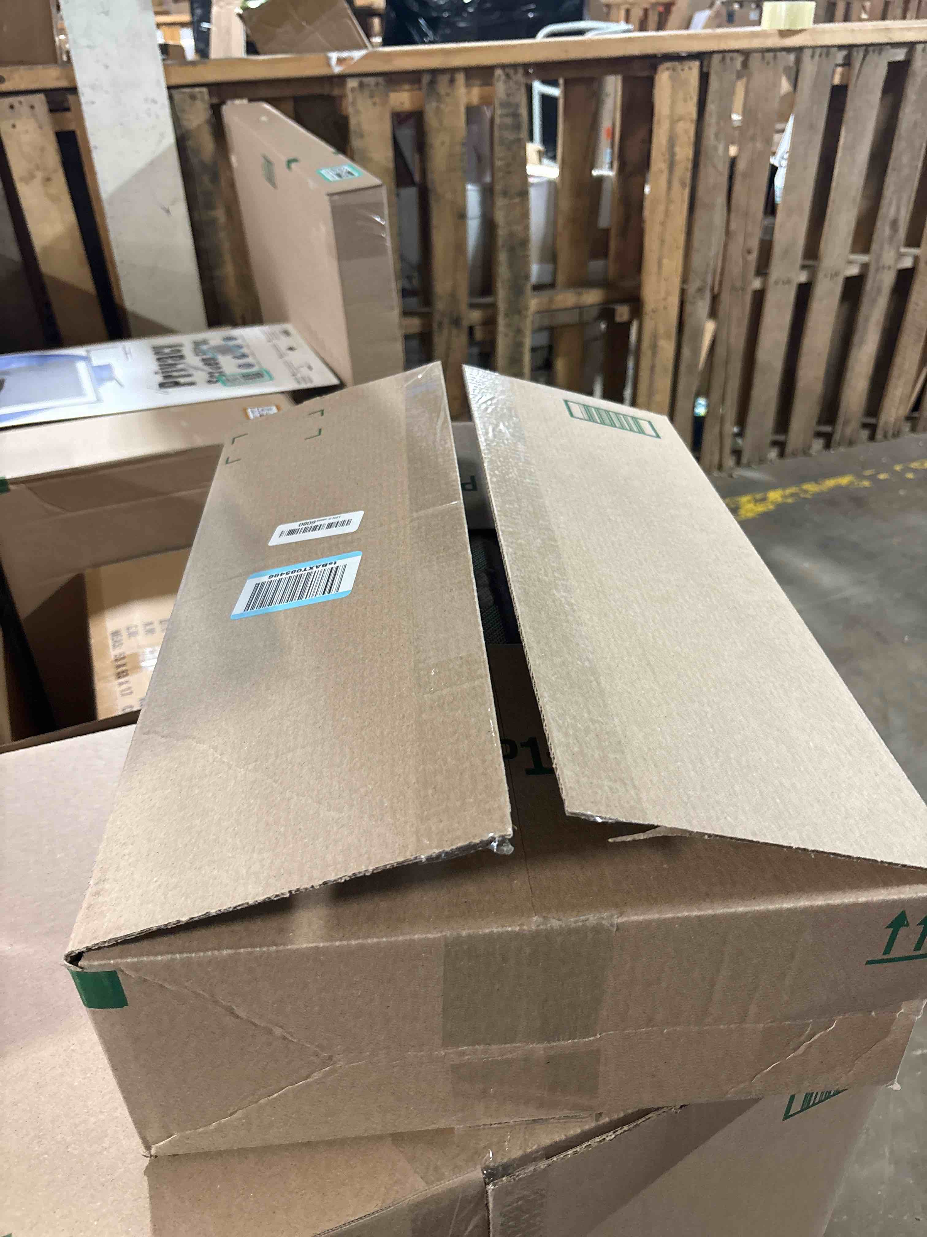 https://s3.amazonaws.com/lotting-images-prod/phillipi/TEA2238453_1757607427393.jpeg