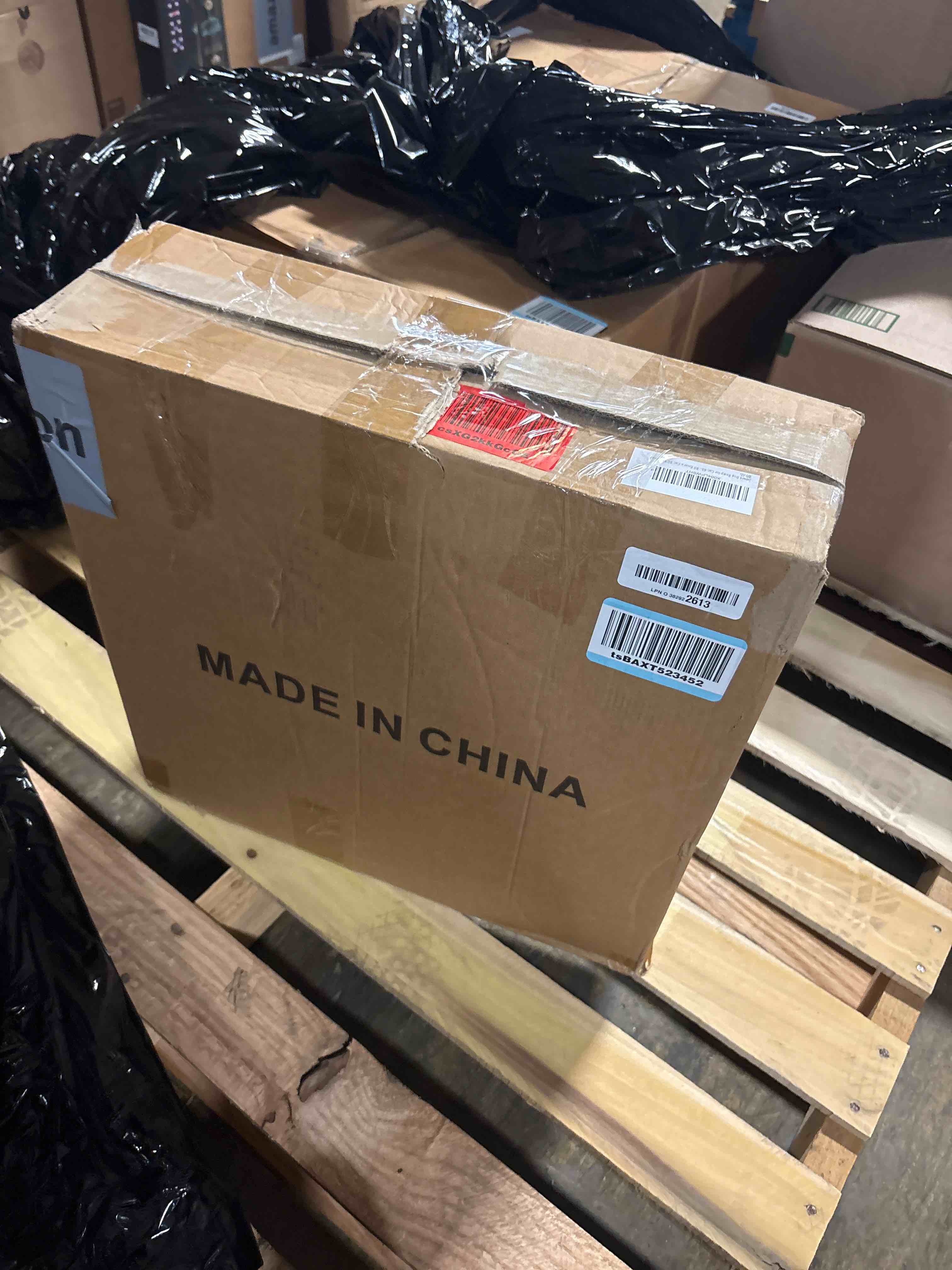 https://s3.amazonaws.com/lotting-images-prod/phillipi/TEA2238457_1757607677231.jpeg