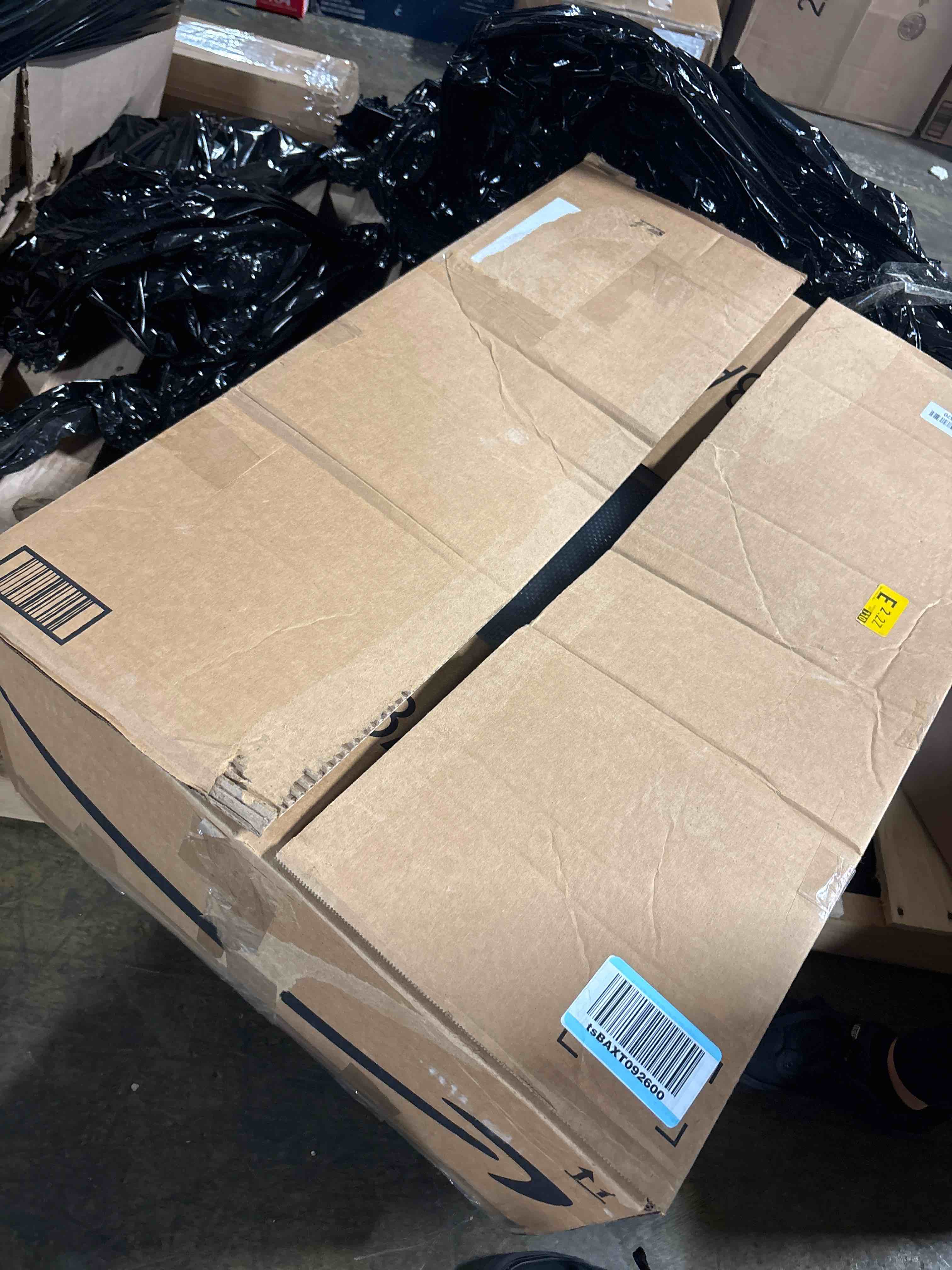 https://s3.amazonaws.com/lotting-images-prod/phillipi/TEA2238460_1757607769525.jpeg