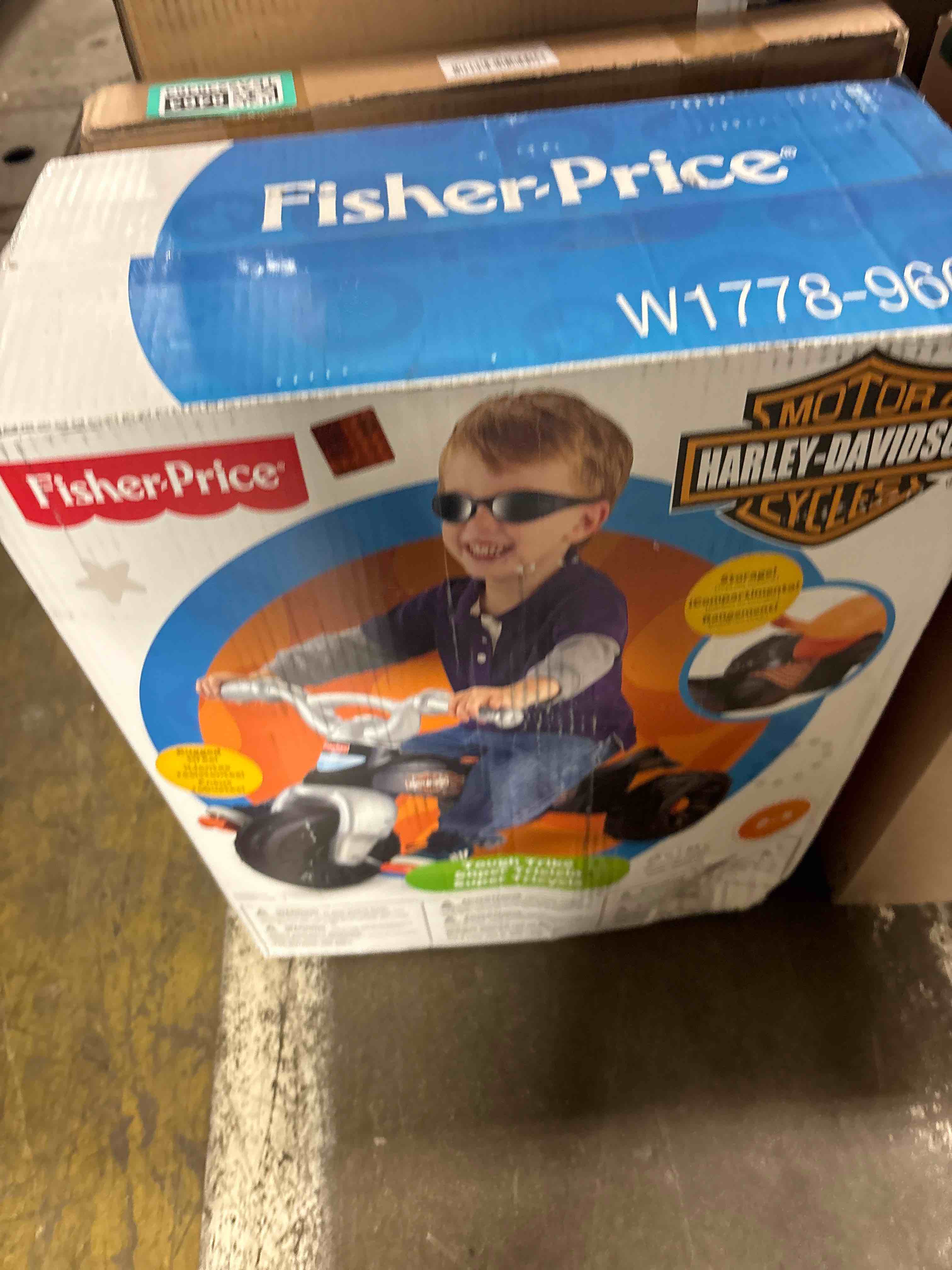 https://s3.amazonaws.com/lotting-images-prod/phillipi/TEA2238465_1757608189880.jpeg