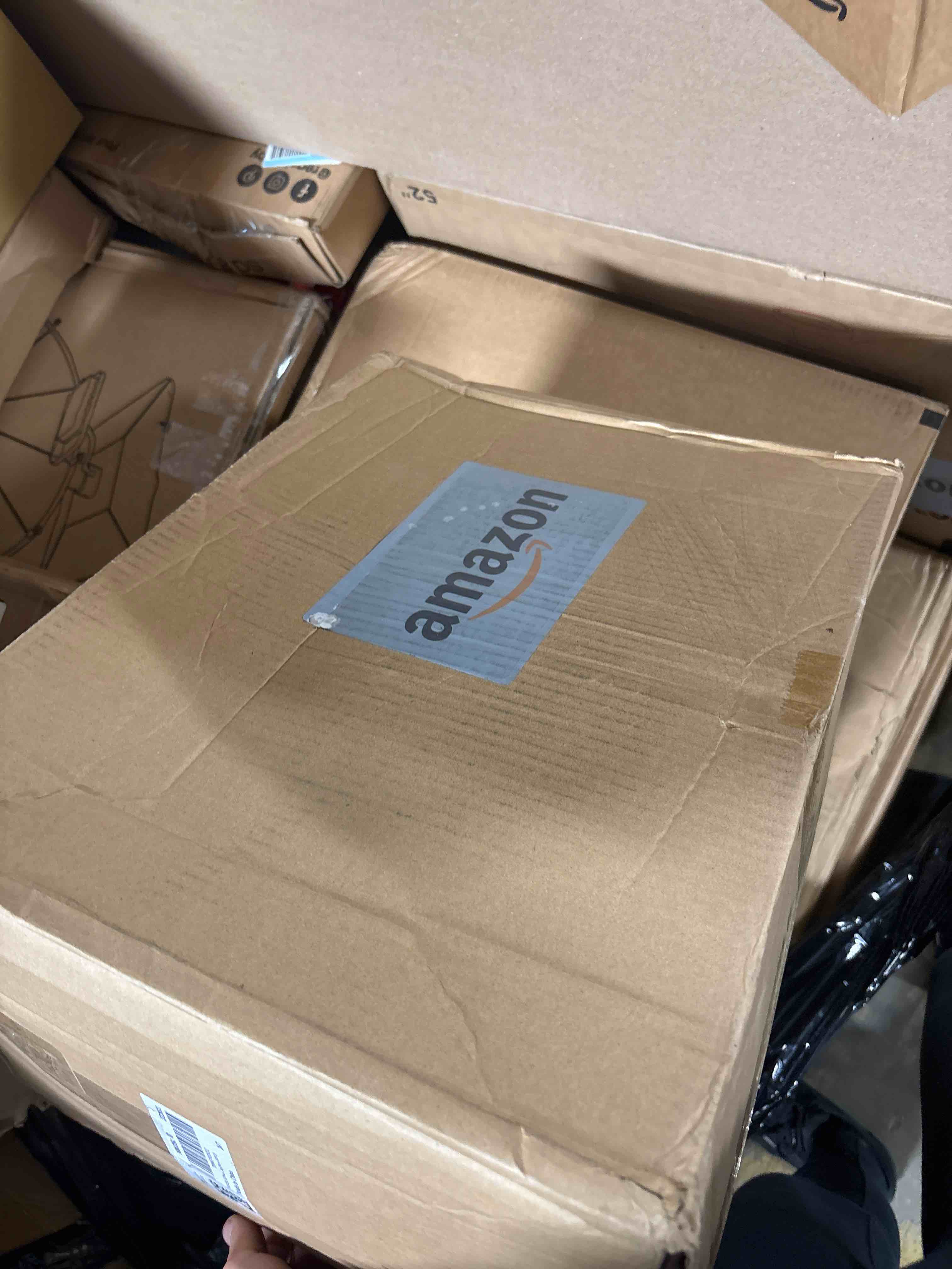 https://s3.amazonaws.com/lotting-images-prod/phillipi/TEA2238497_1757617432079.jpeg