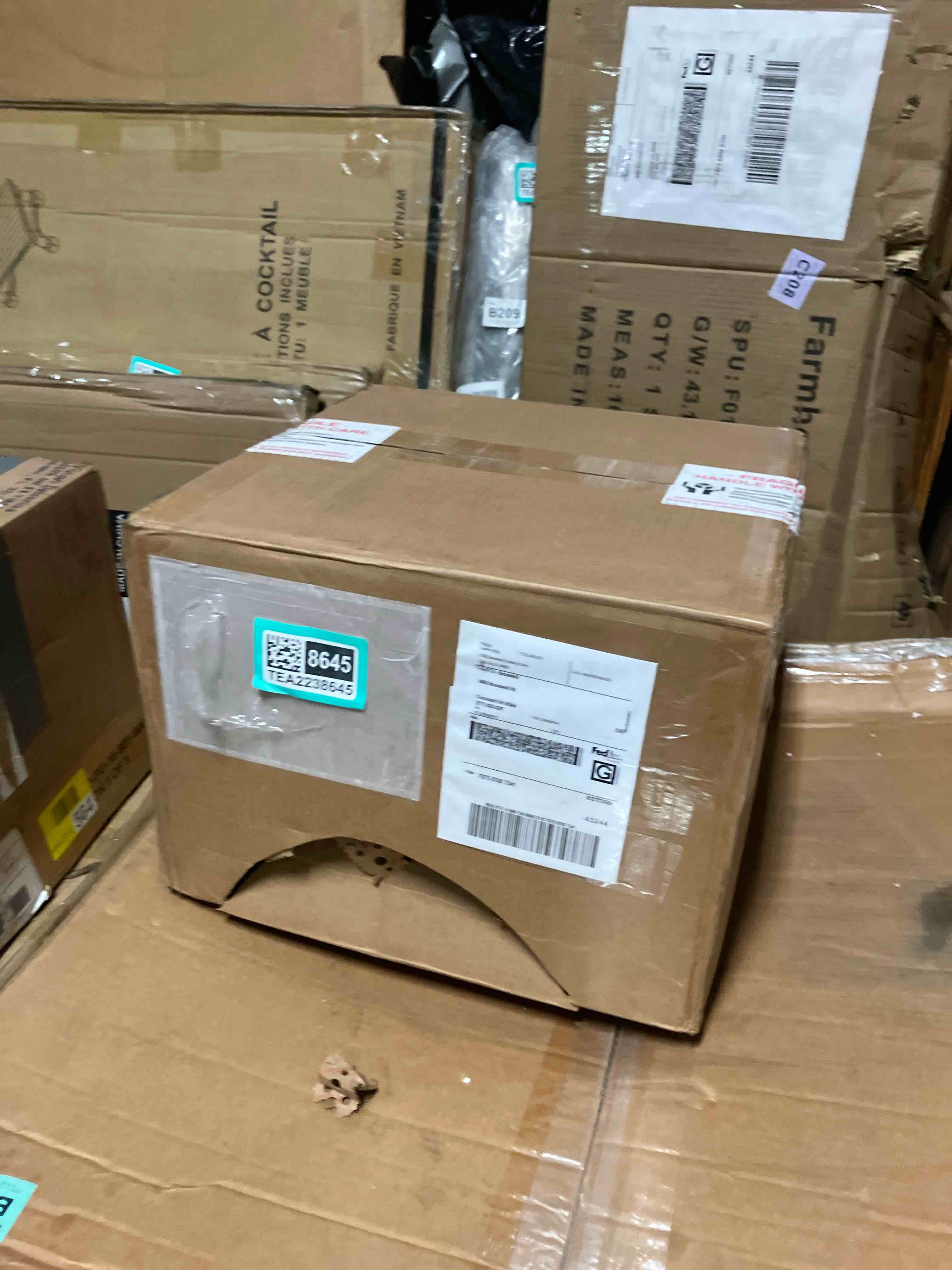 https://s3.amazonaws.com/lotting-images-prod/phillipi/TEA2238645_1758033925449.jpeg