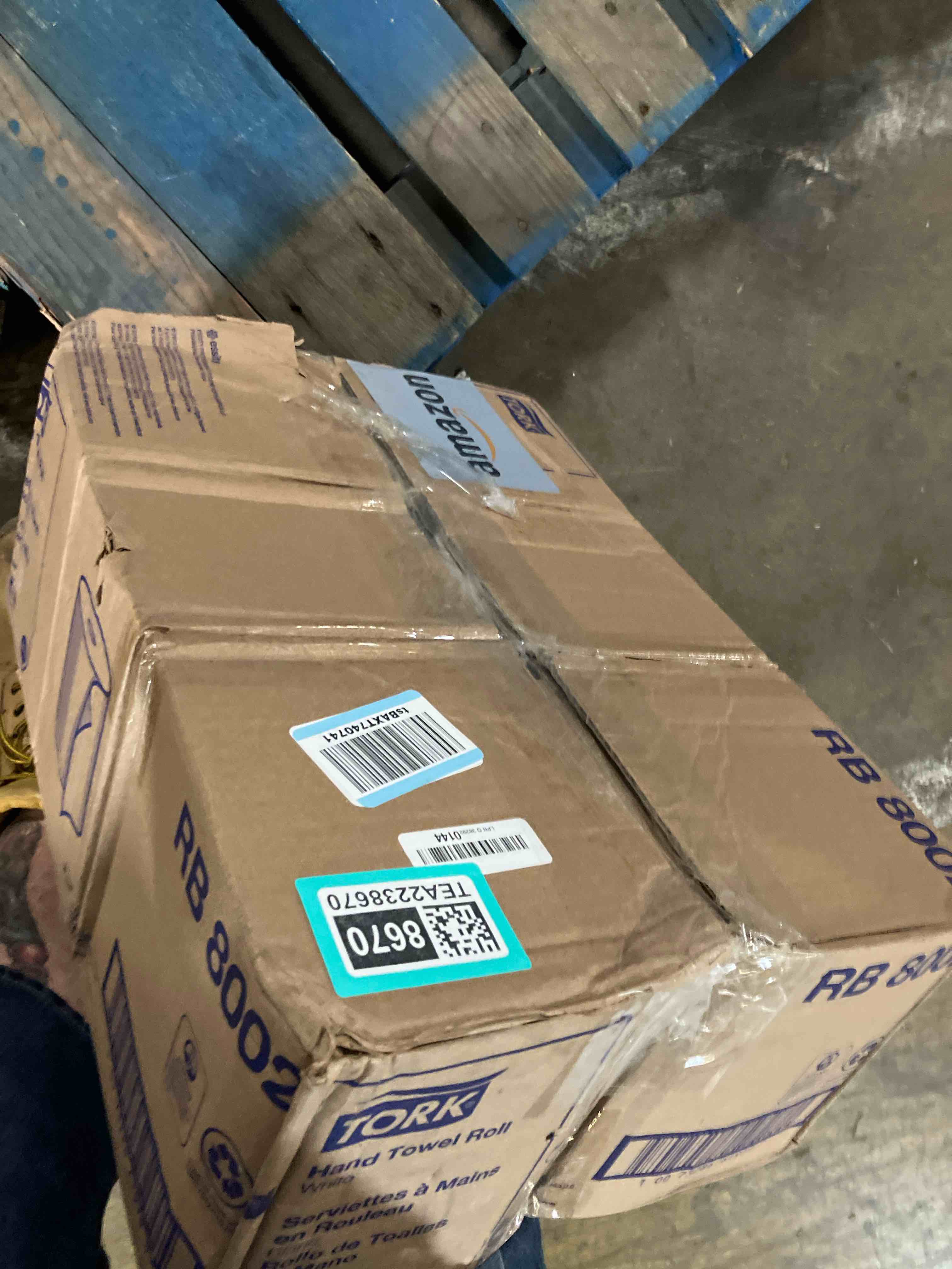 https://s3.amazonaws.com/lotting-images-prod/phillipi/TEA2238669_1758030459522.jpeg