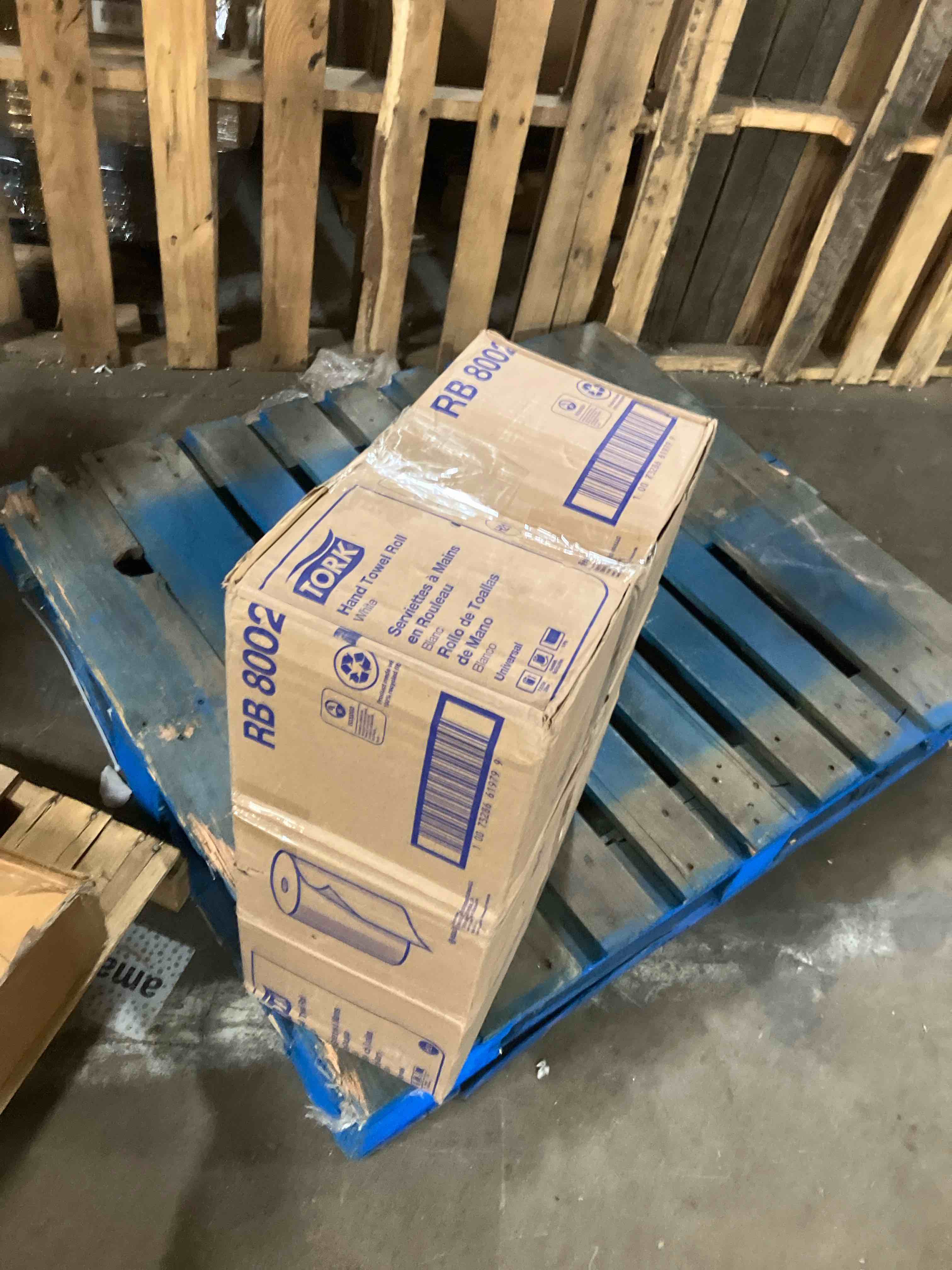 https://s3.amazonaws.com/lotting-images-prod/phillipi/TEA2238669_1758030464060.jpeg
