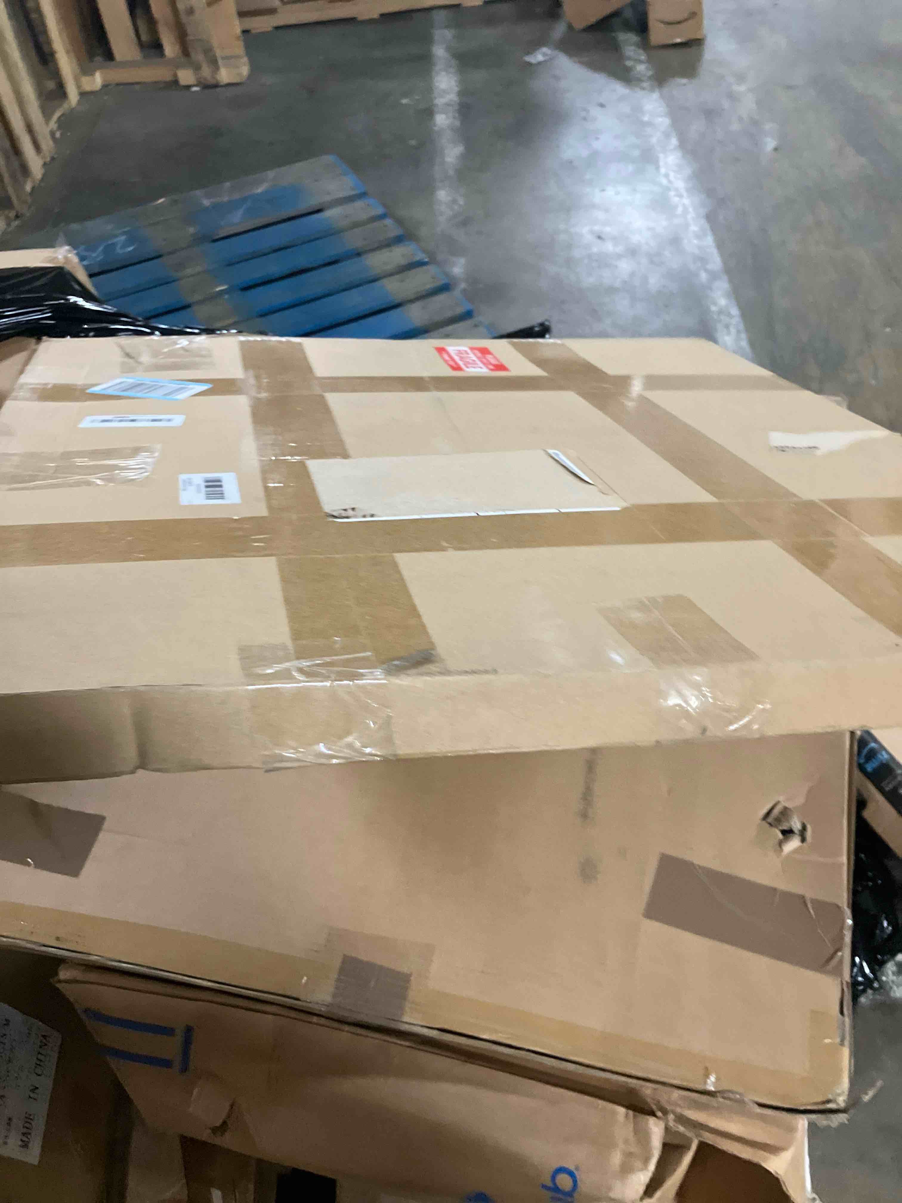 https://s3.amazonaws.com/lotting-images-prod/phillipi/TEA2238711_1758034488820.jpeg