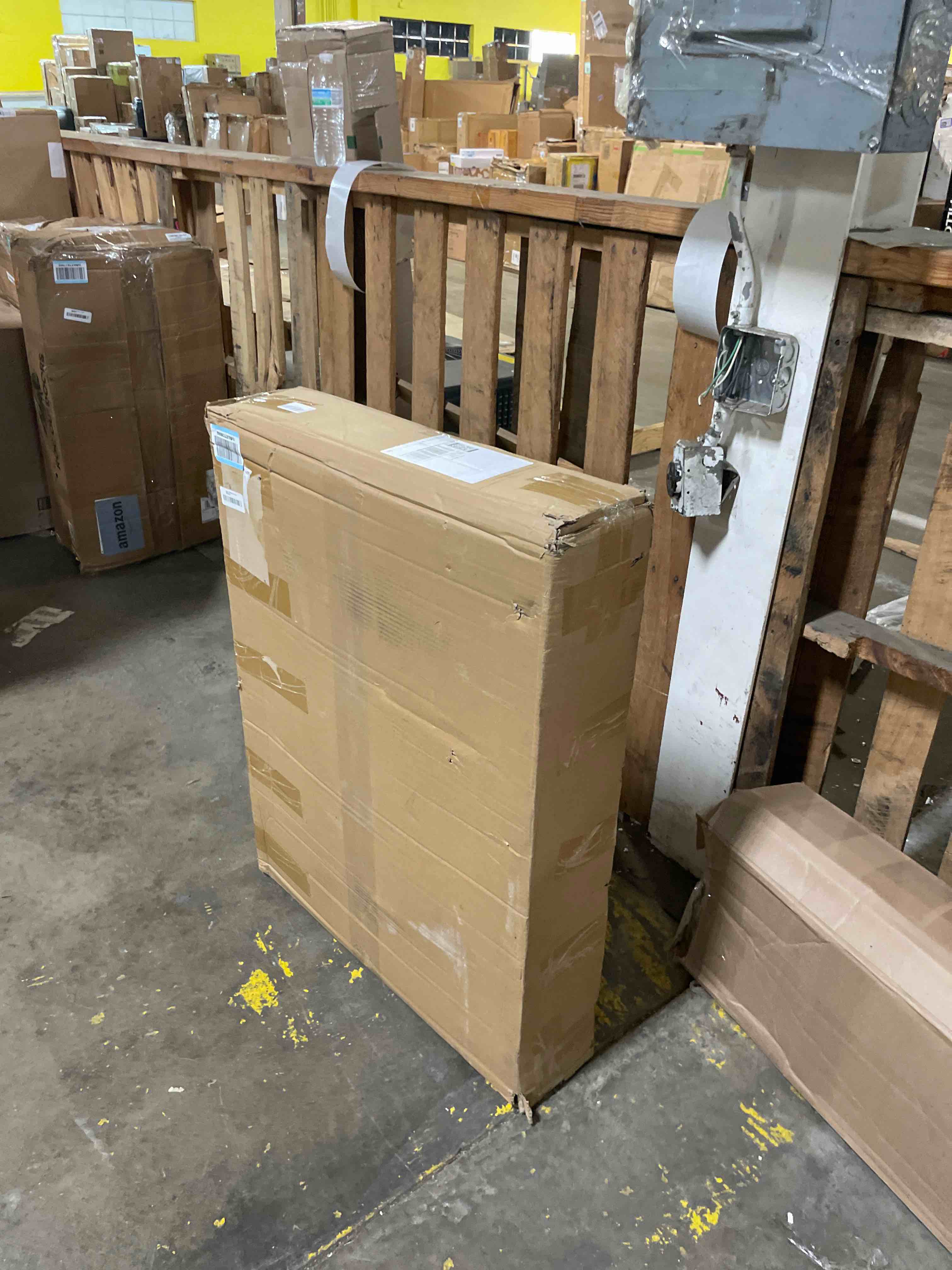 https://s3.amazonaws.com/lotting-images-prod/phillipi/TEA2238717_1758033602713.jpeg