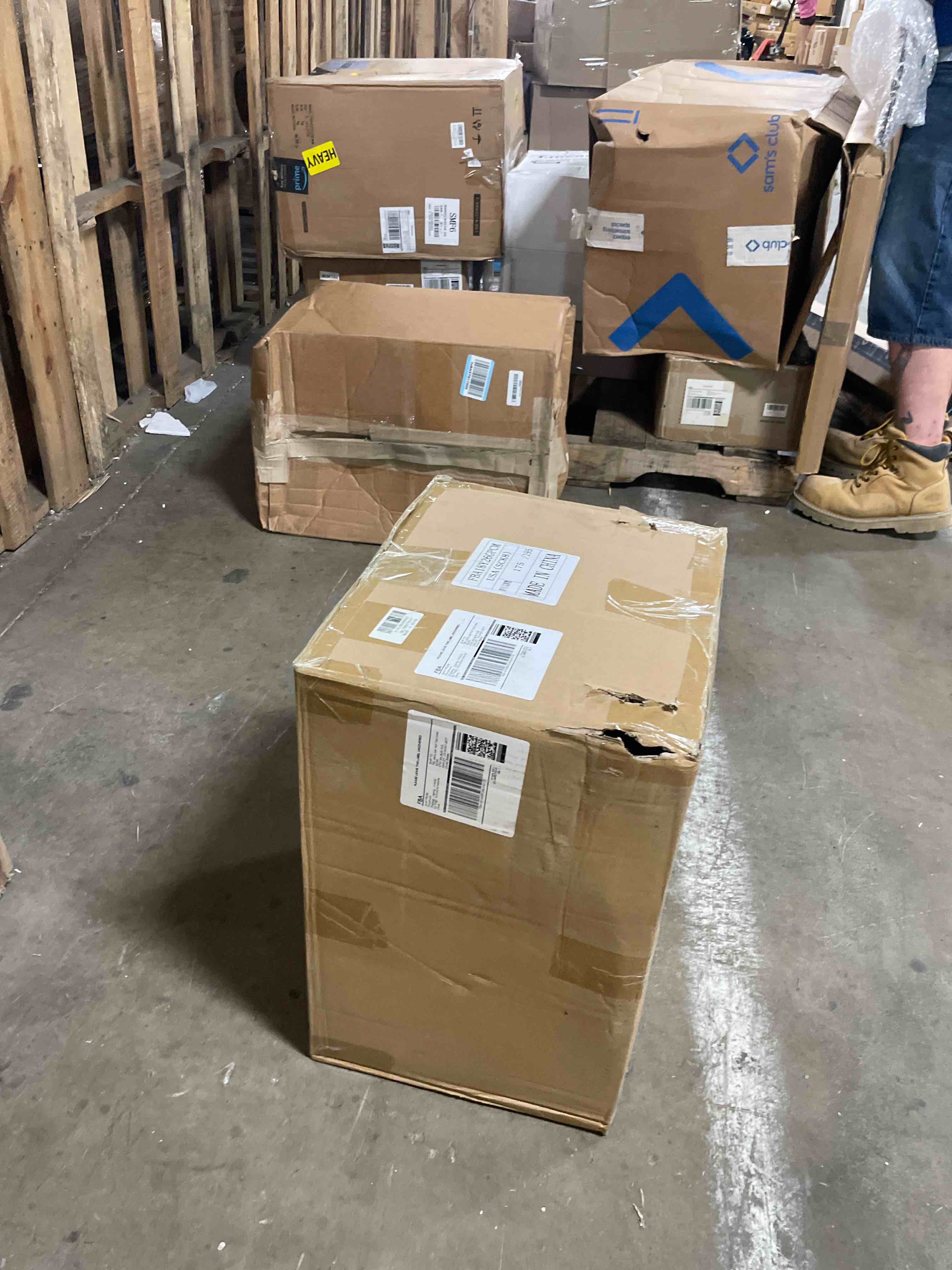 https://s3.amazonaws.com/lotting-images-prod/phillipi/TEA2238725_1758034668047.jpeg