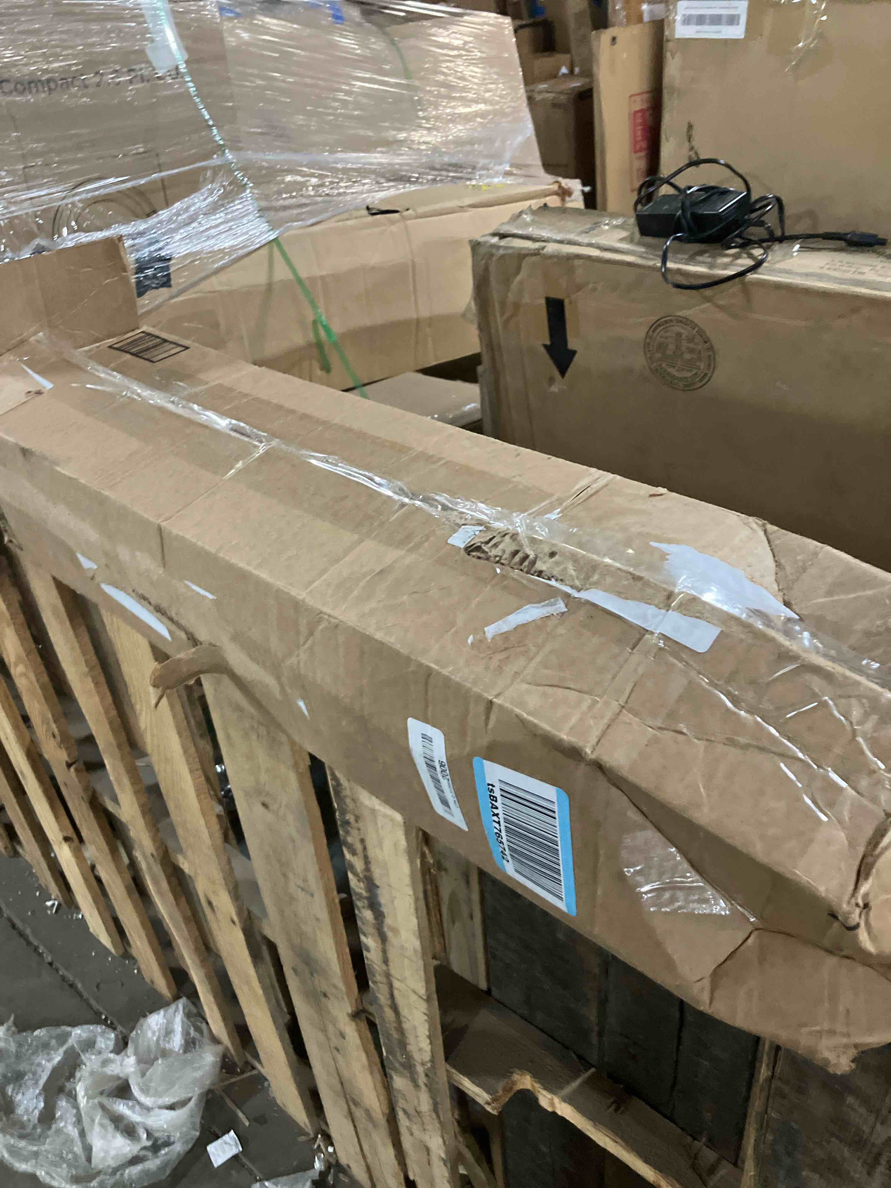 https://s3.amazonaws.com/lotting-images-prod/phillipi/TEA2238738_1758036397550.jpeg