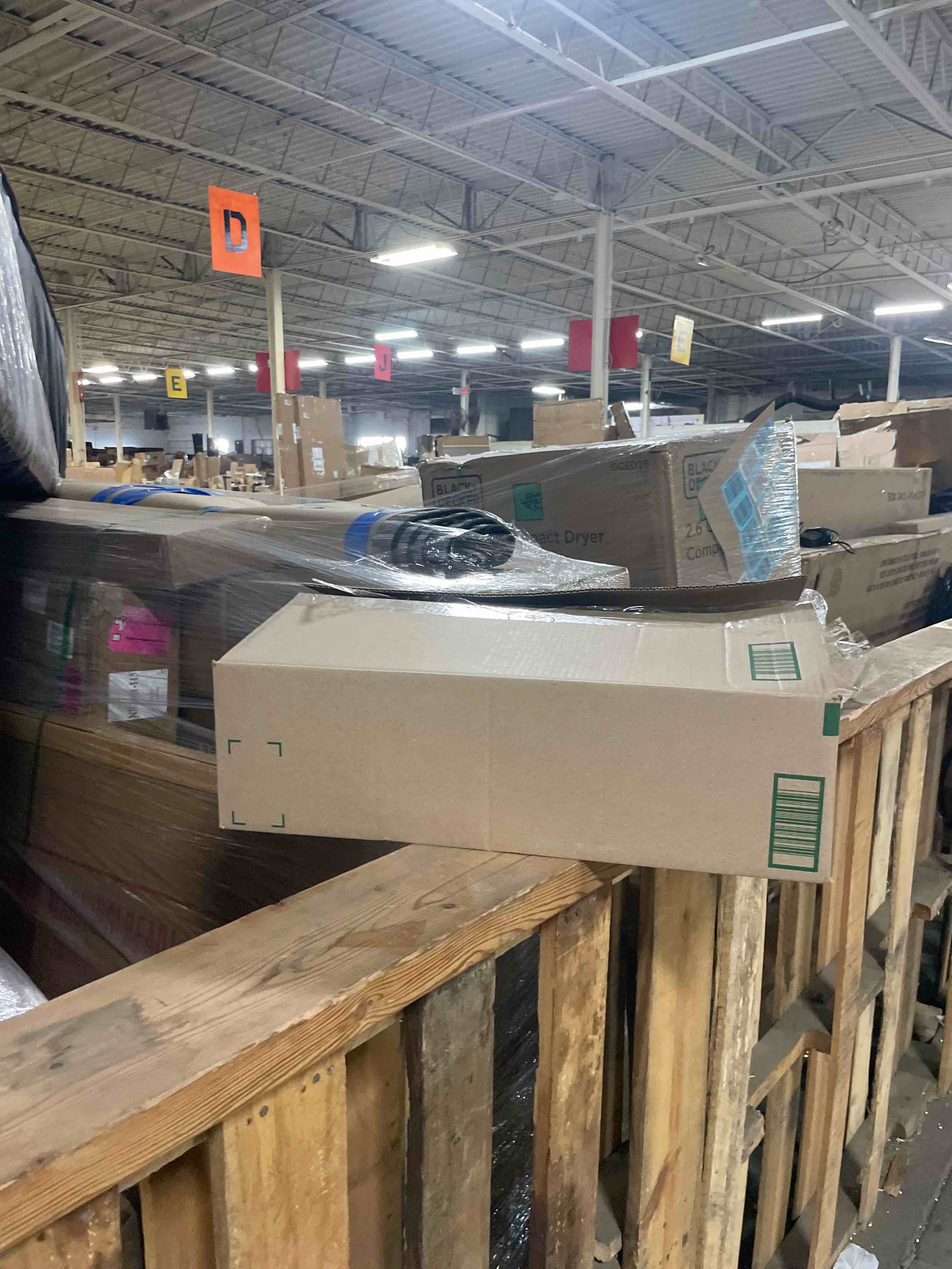 https://s3.amazonaws.com/lotting-images-prod/phillipi/TEA2238742_1758036004240.jpeg