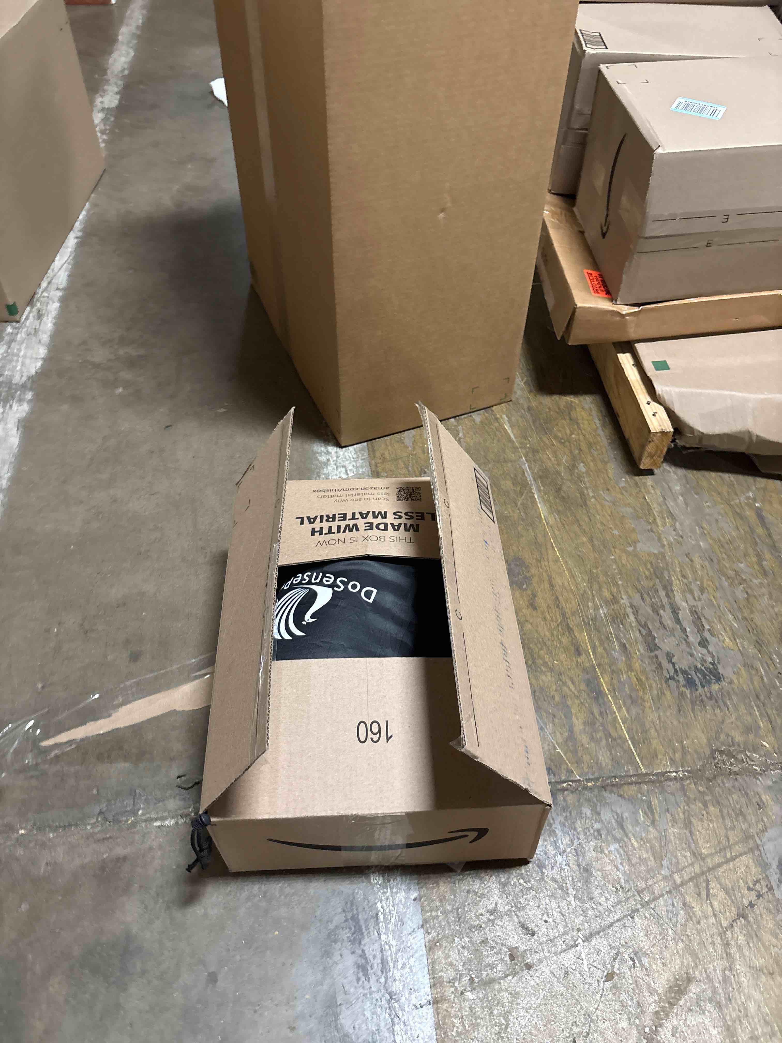 https://s3.amazonaws.com/lotting-images-prod/phillipi/TEA2238831_1758127067411.jpeg
