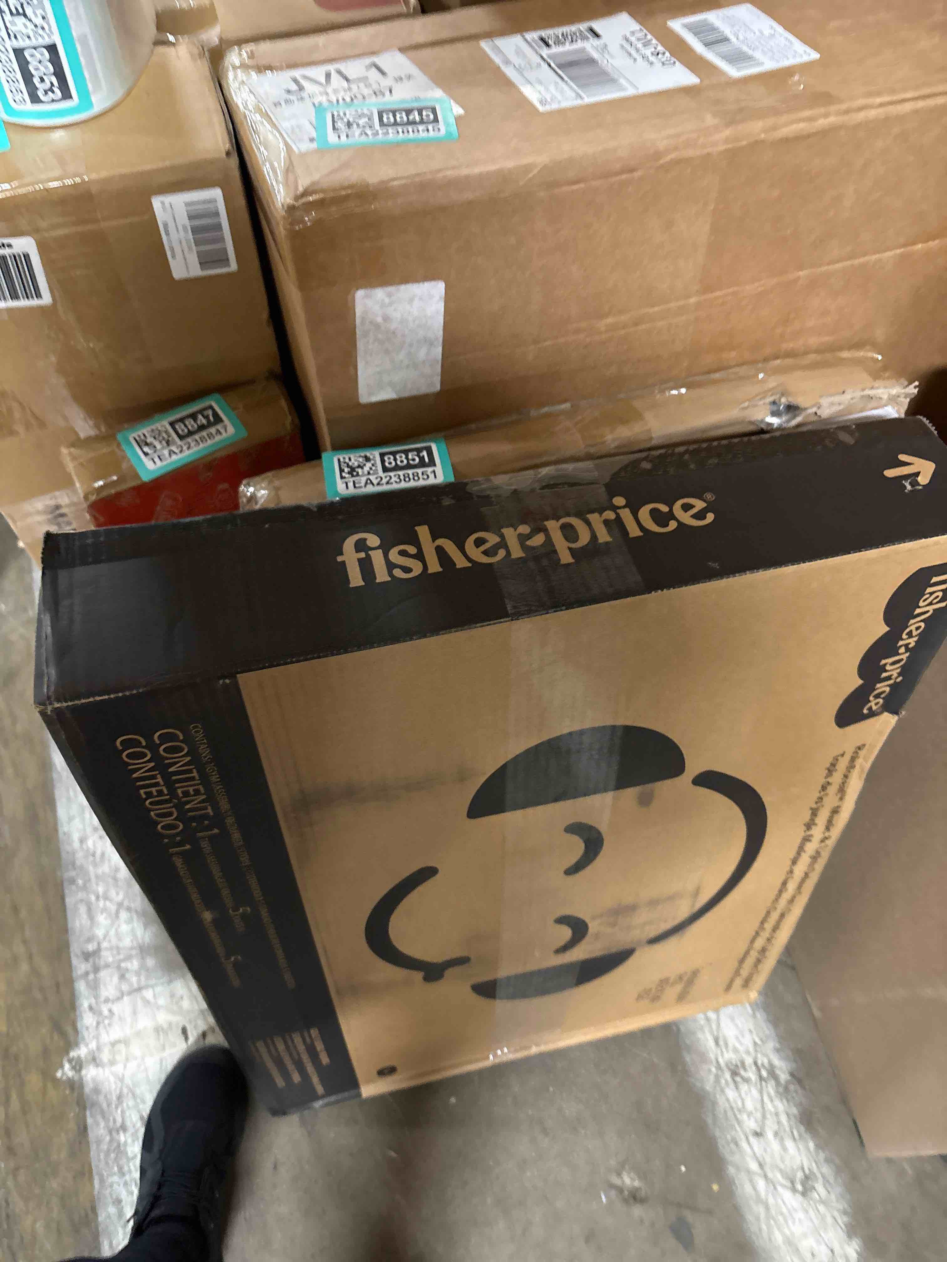 https://s3.amazonaws.com/lotting-images-prod/phillipi/TEA2238853_1758128190500.jpeg