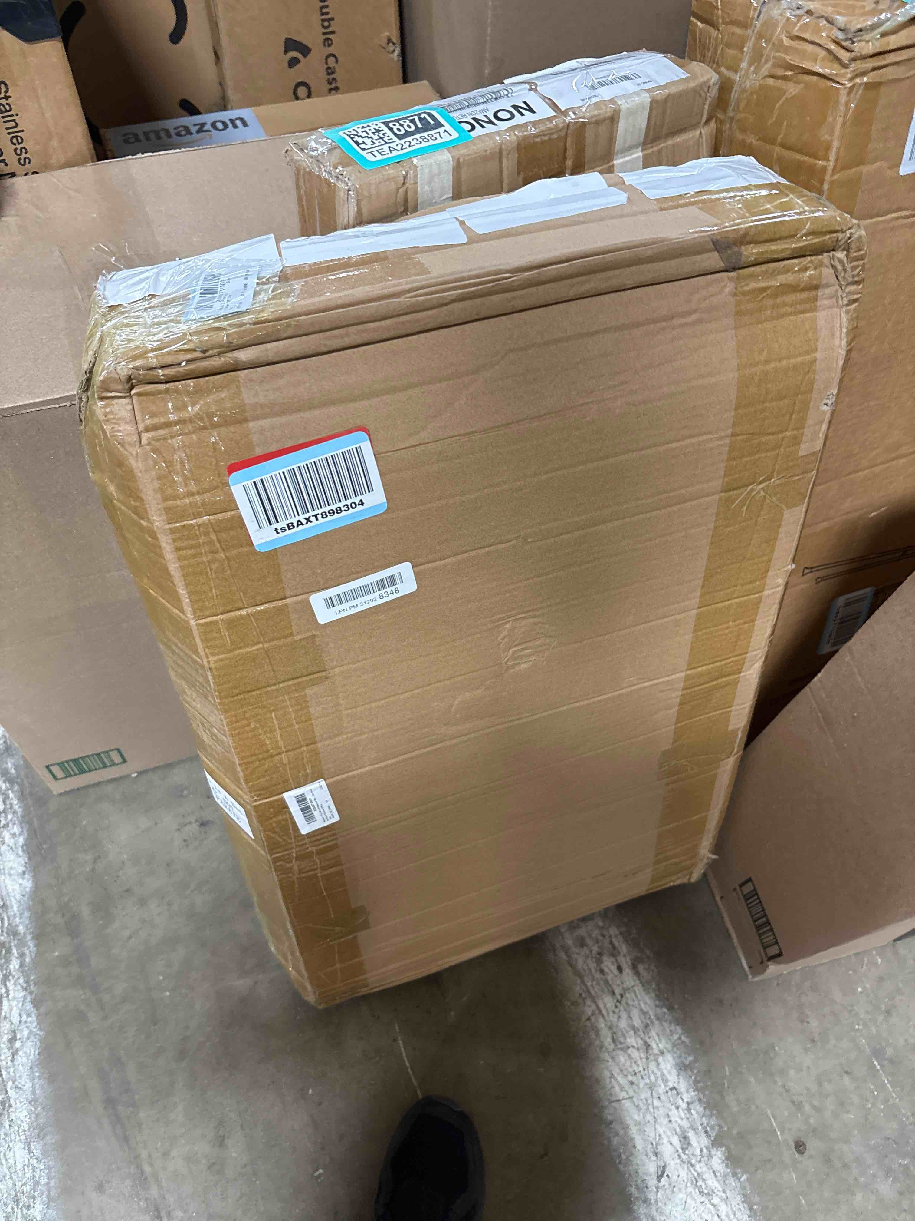 https://s3.amazonaws.com/lotting-images-prod/phillipi/TEA2238874_1758130644807.jpeg