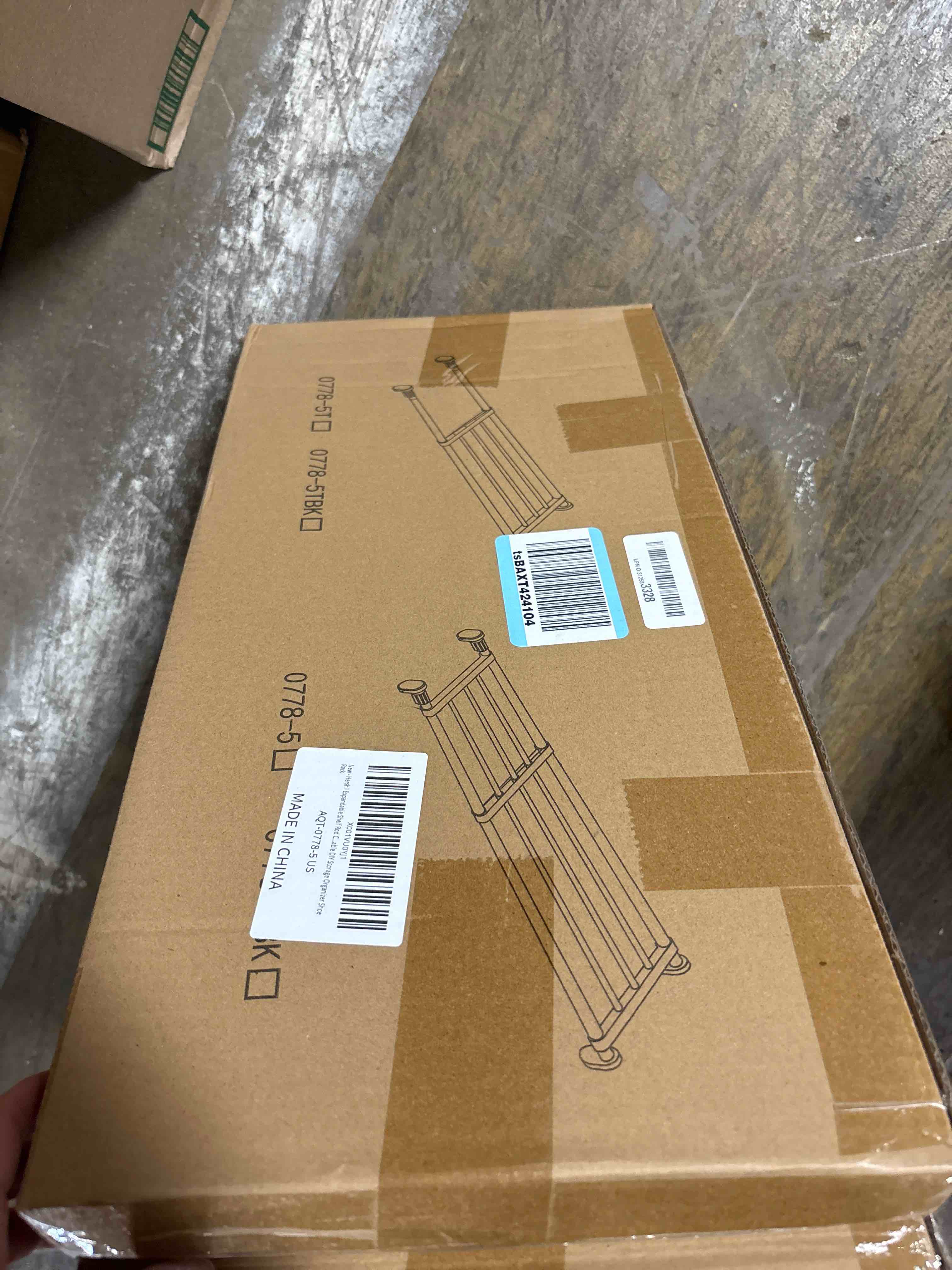 https://s3.amazonaws.com/lotting-images-prod/phillipi/TEA2238876_1758130802621.jpeg
