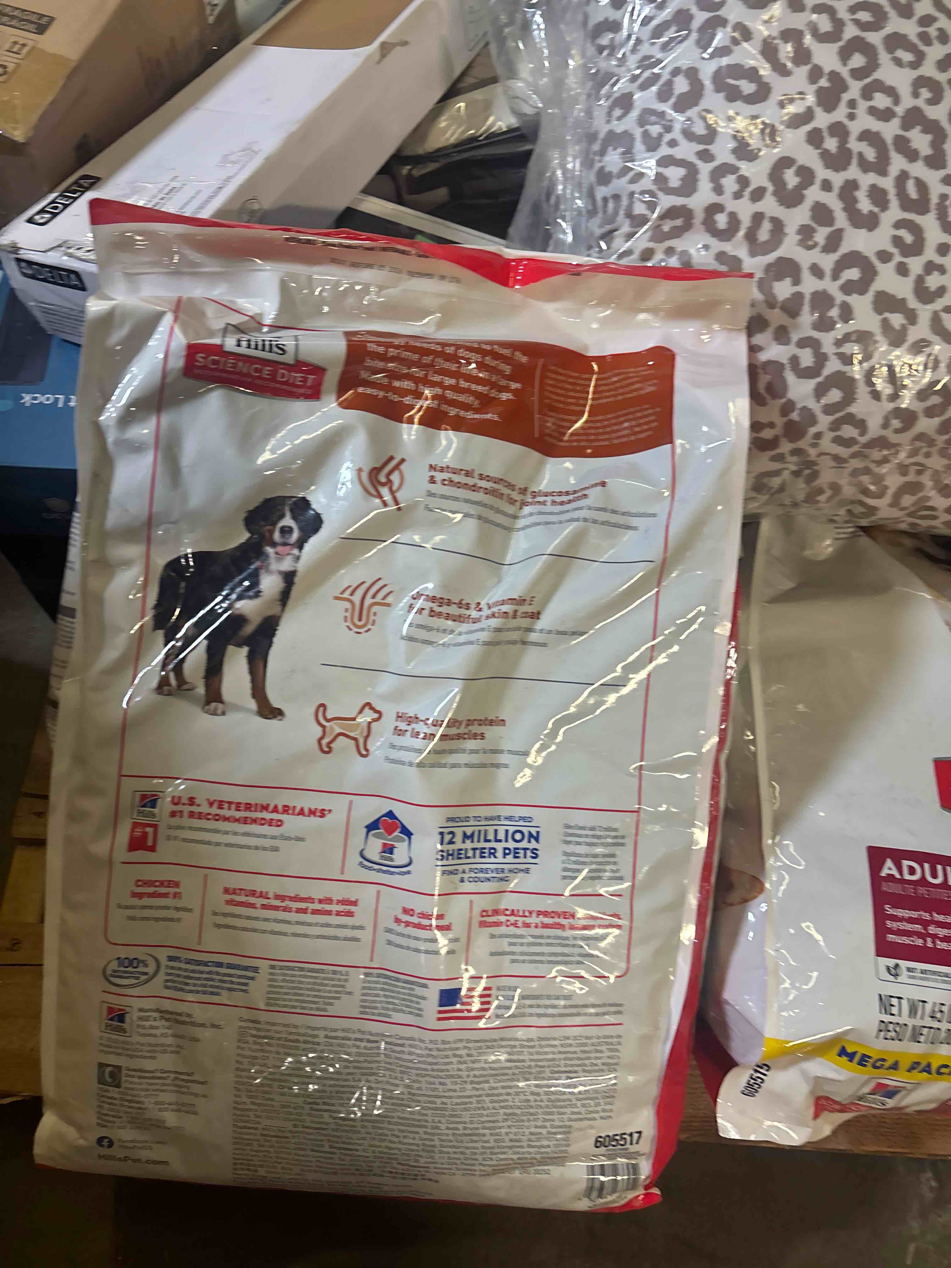 https://s3.amazonaws.com/lotting-images-prod/phillipi/TEA2239455_1743602881047.jpeg