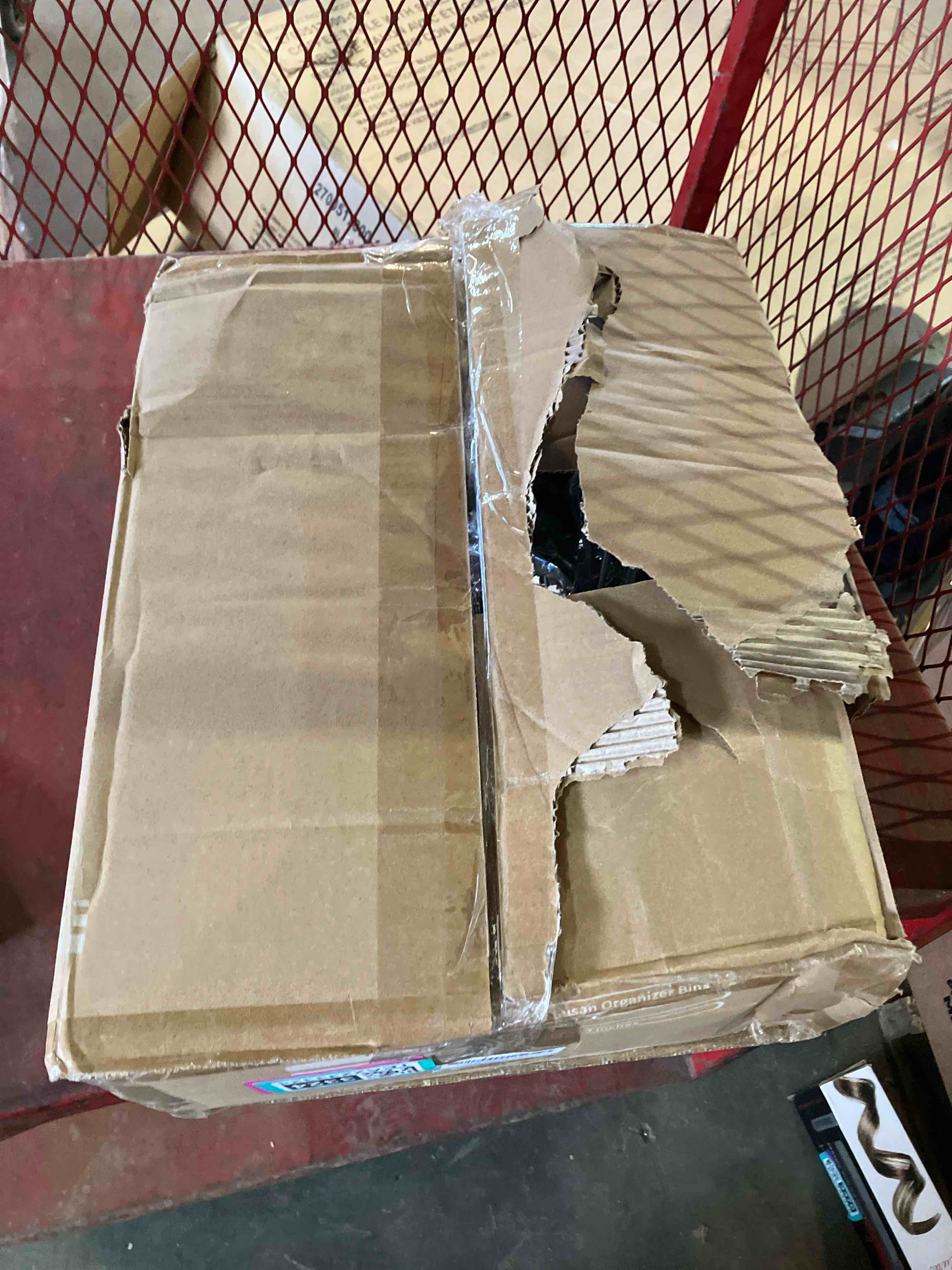 https://s3.amazonaws.com/lotting-images-prod/phillipi/TEA2240010_1744206509309.jpeg