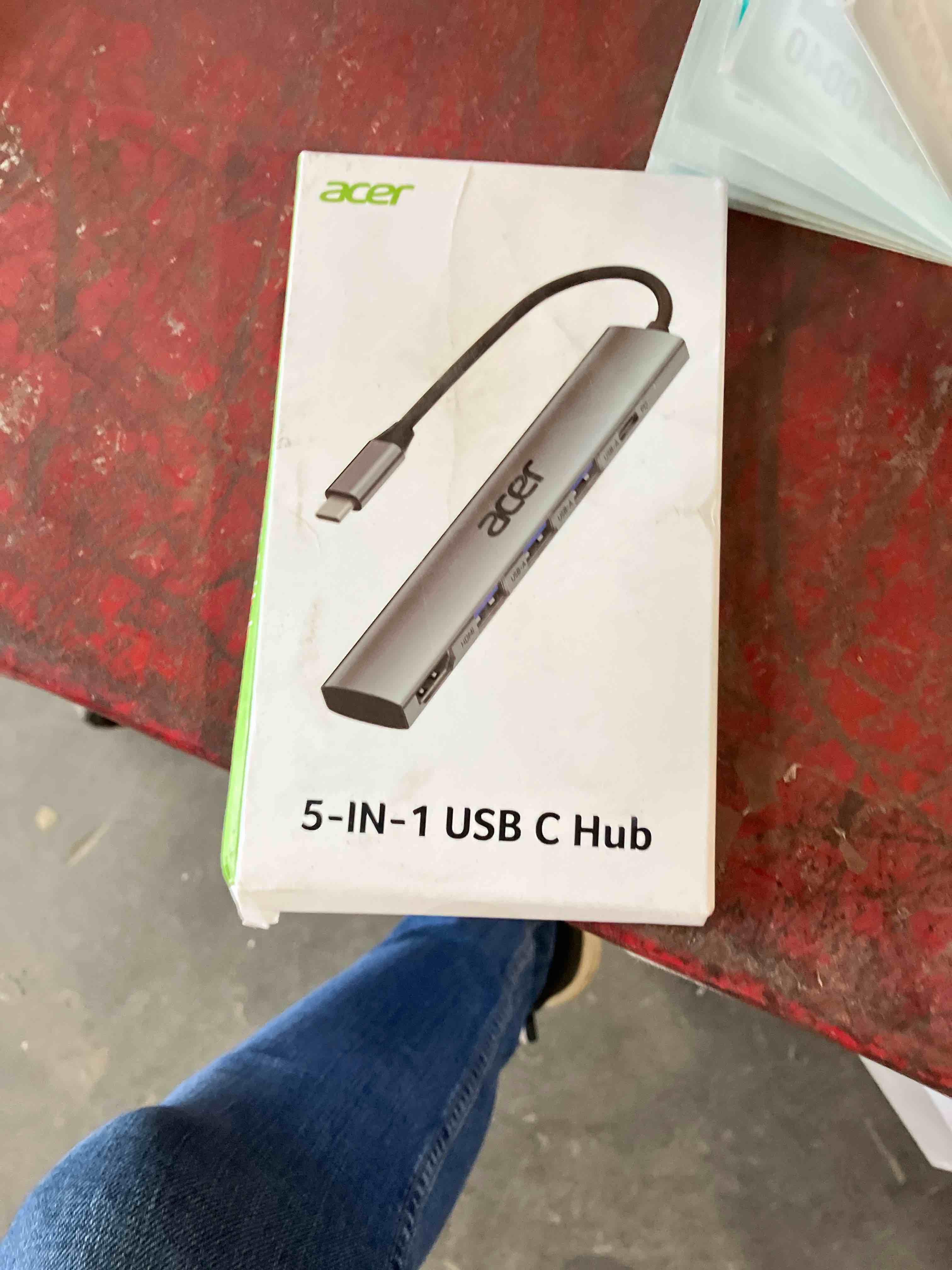 https://s3.amazonaws.com/lotting-images-prod/phillipi/TEA2240027_1744208170389.jpeg