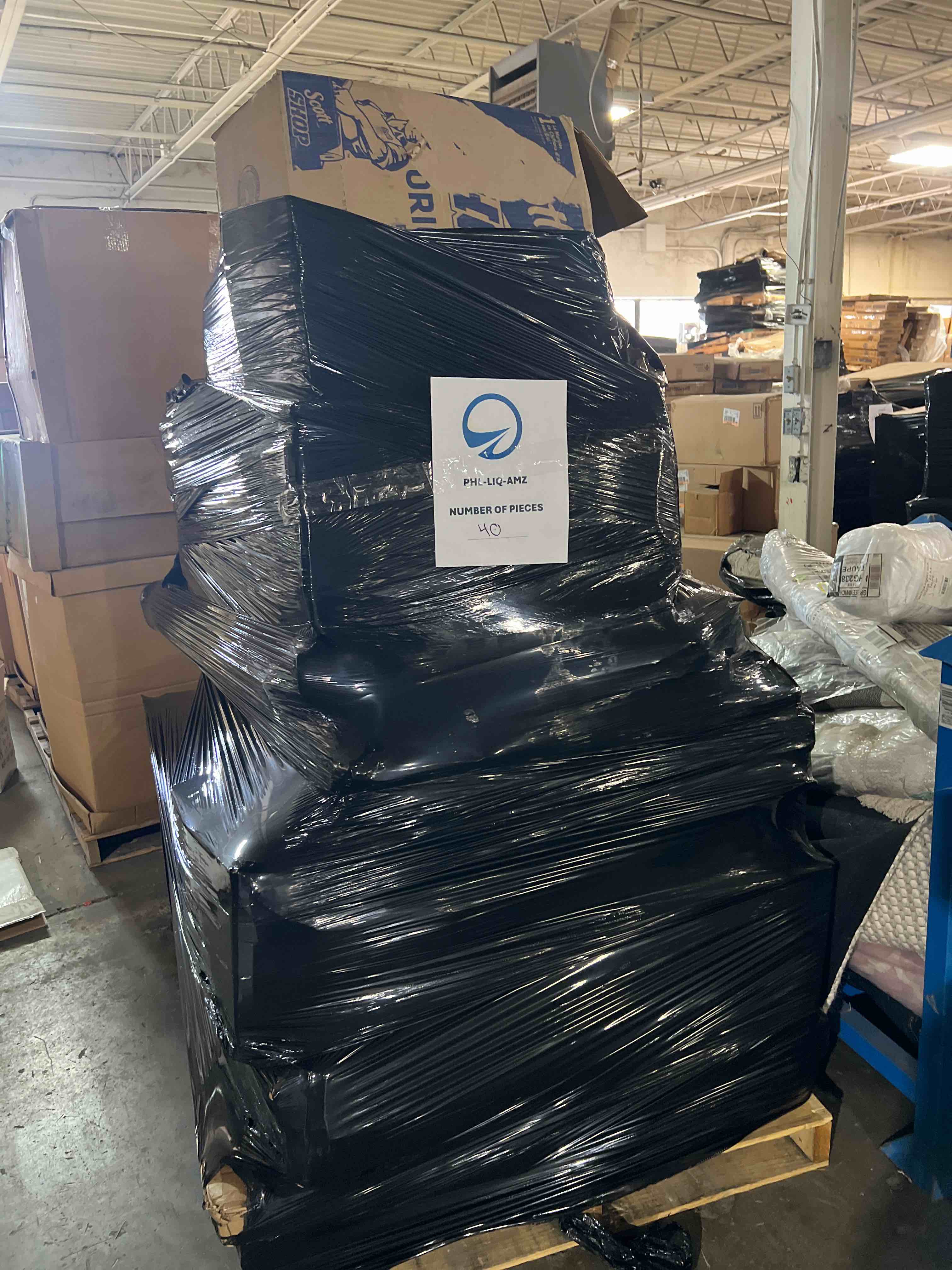 https://s3.amazonaws.com/lotting-images-prod/phillipi/TEA2240423_1745350460945.jpeg