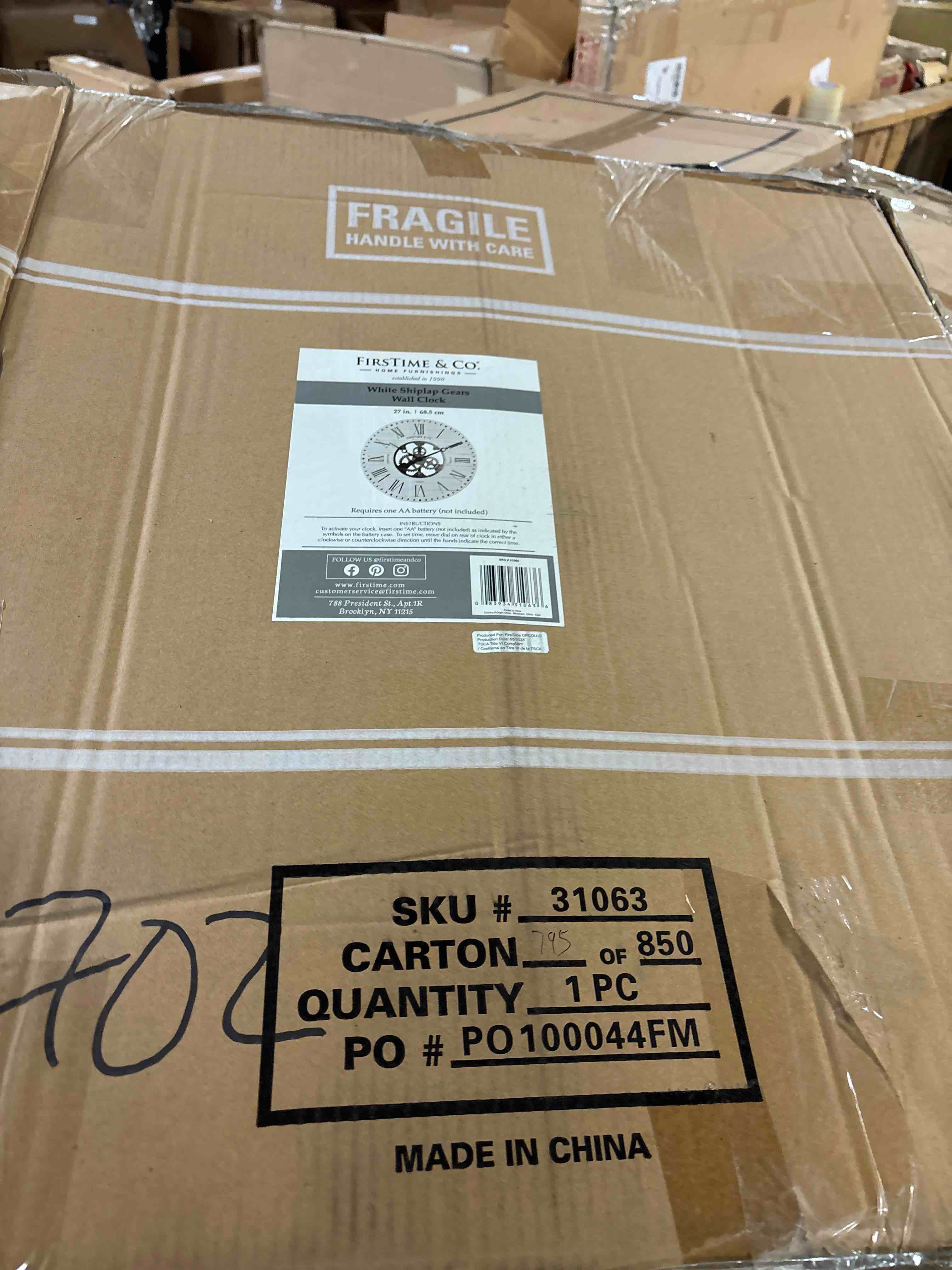 https://s3.amazonaws.com/lotting-images-prod/phillipi/TEA2240614_1744405889924.jpeg