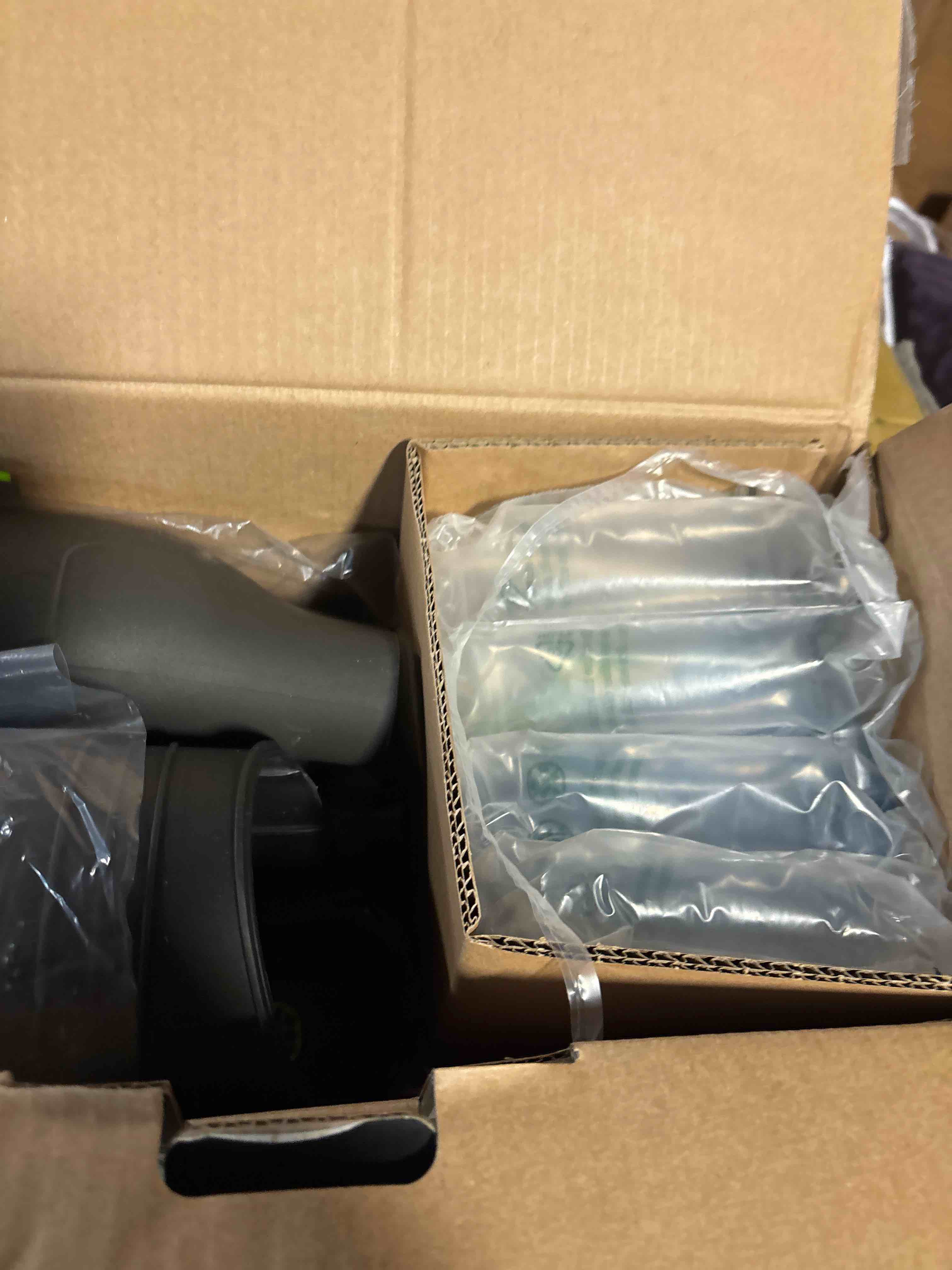 https://s3.amazonaws.com/lotting-images-prod/phillipi/TEA2240625_1744403860650.jpeg