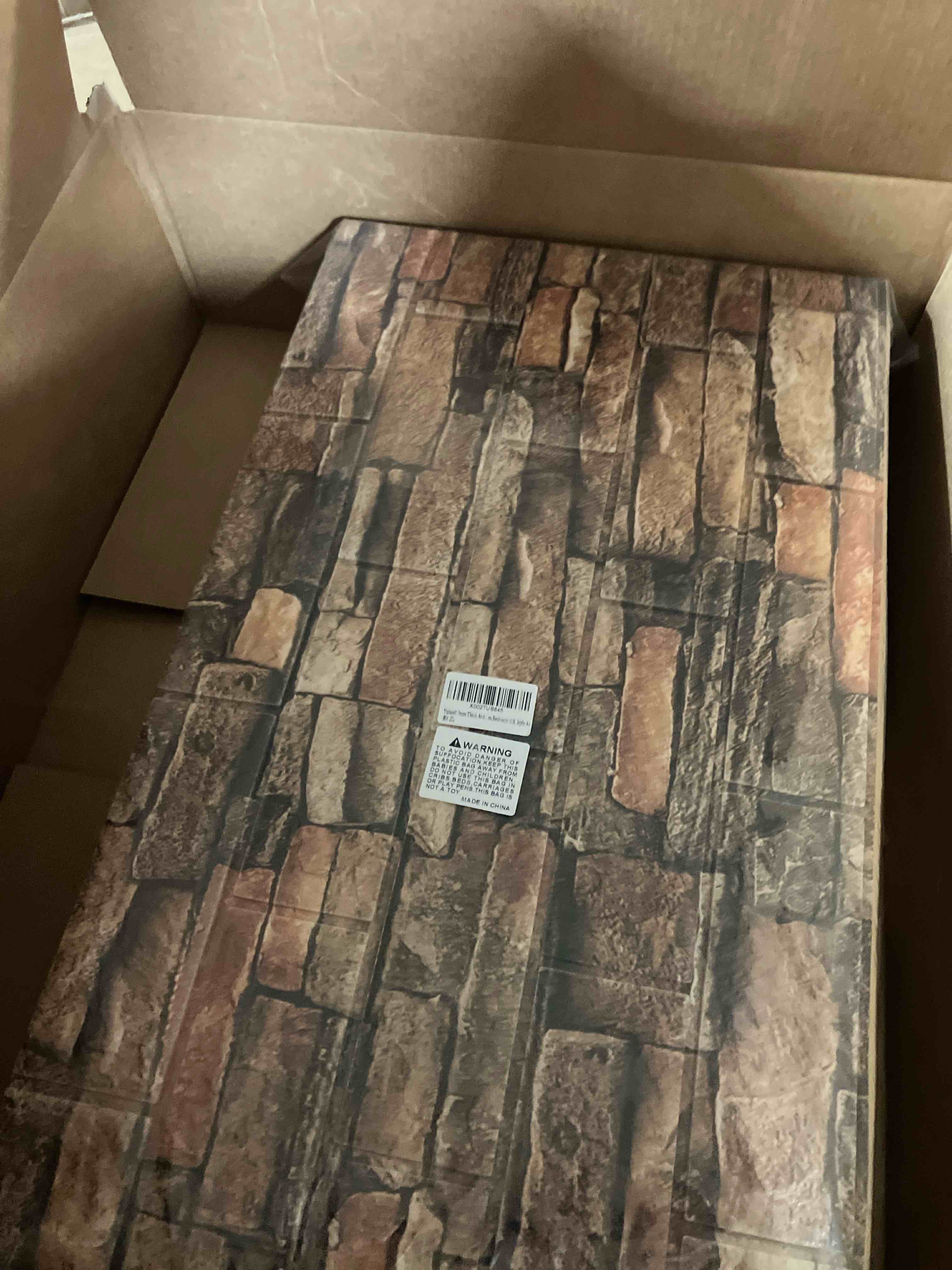 https://s3.amazonaws.com/lotting-images-prod/phillipi/TEA2240816_1744733148044.jpeg