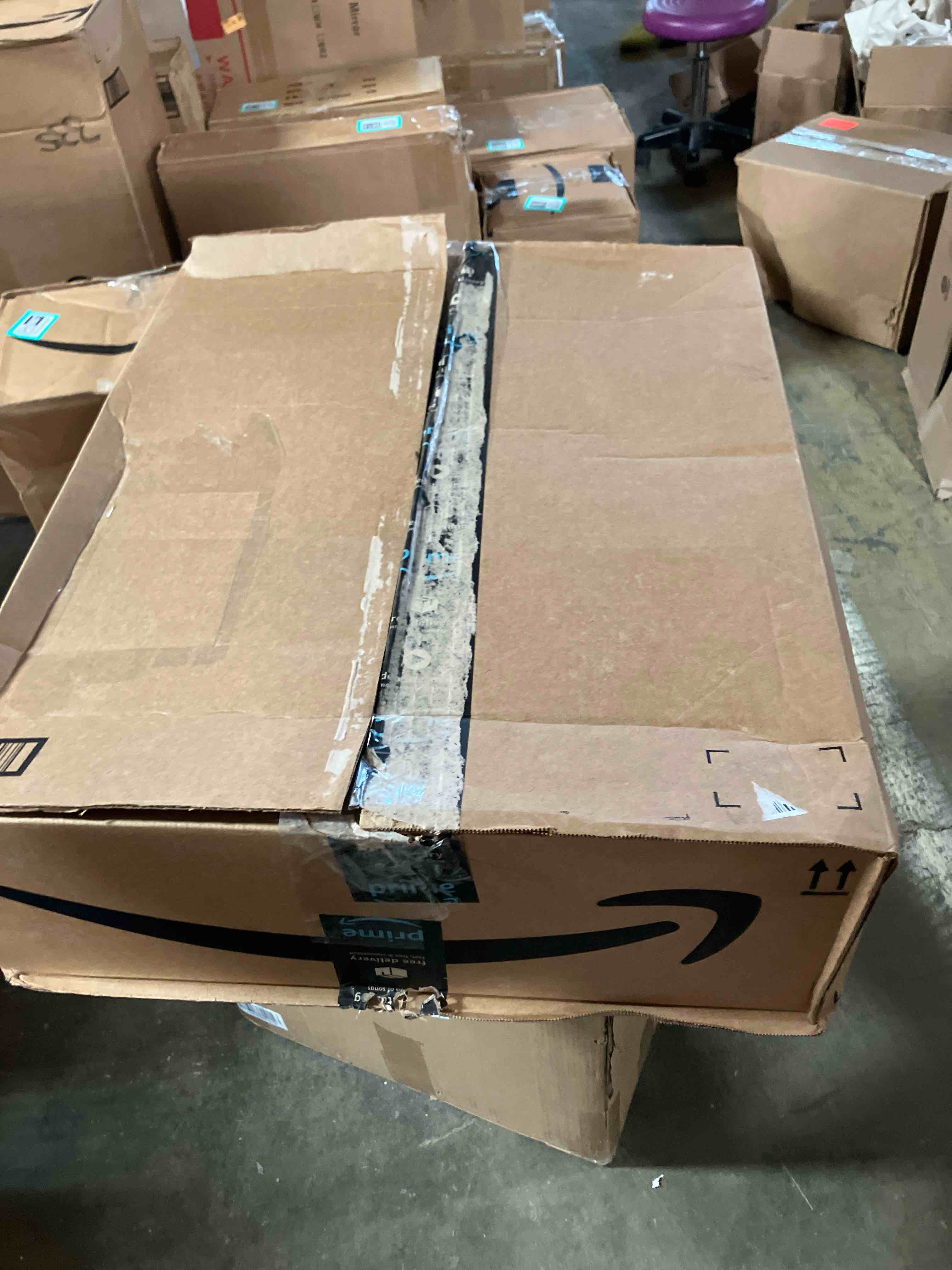 https://s3.amazonaws.com/lotting-images-prod/phillipi/TEA2240816_1744733153994.jpeg