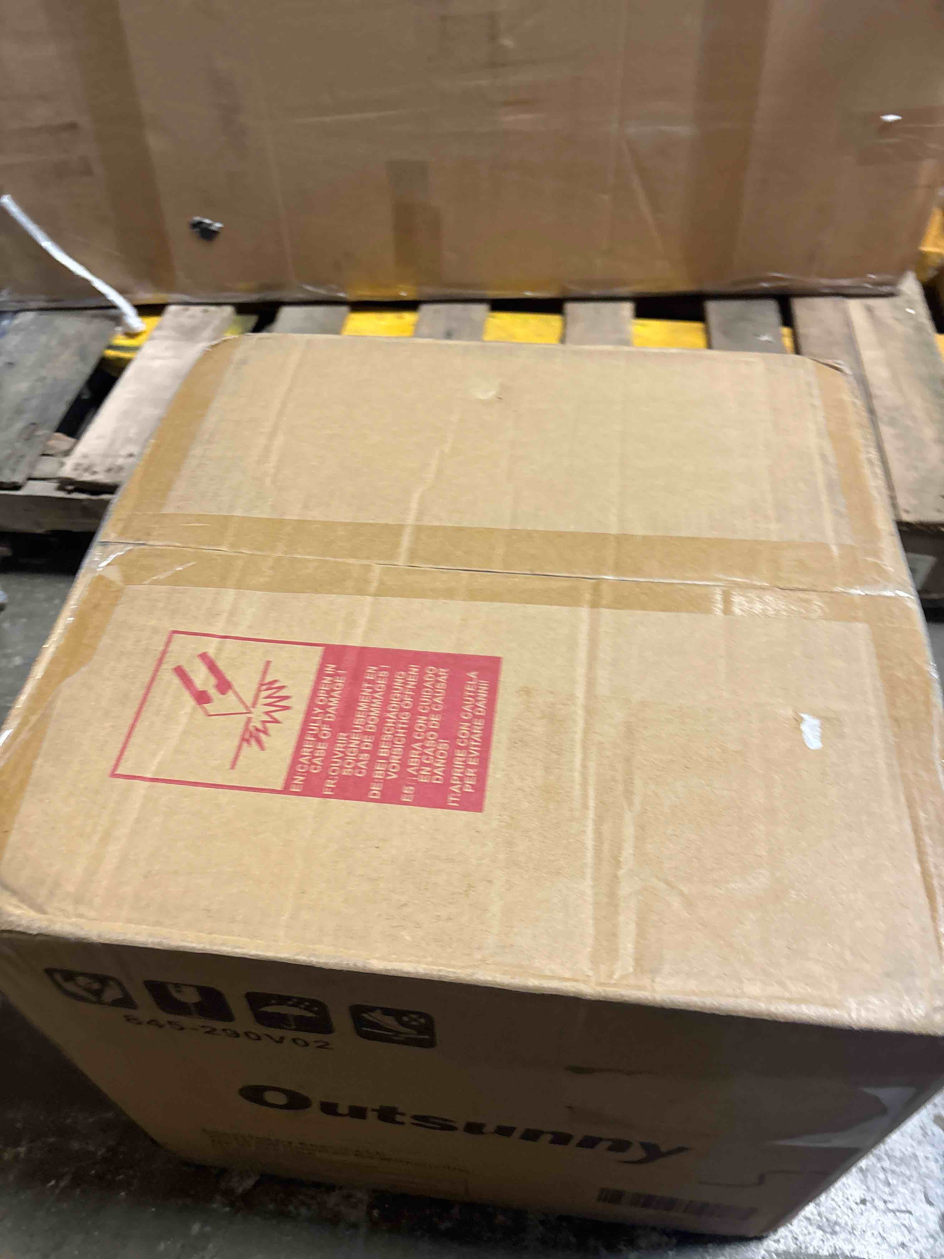 https://s3.amazonaws.com/lotting-images-prod/phillipi/TEA2240918_1744726067052.jpeg