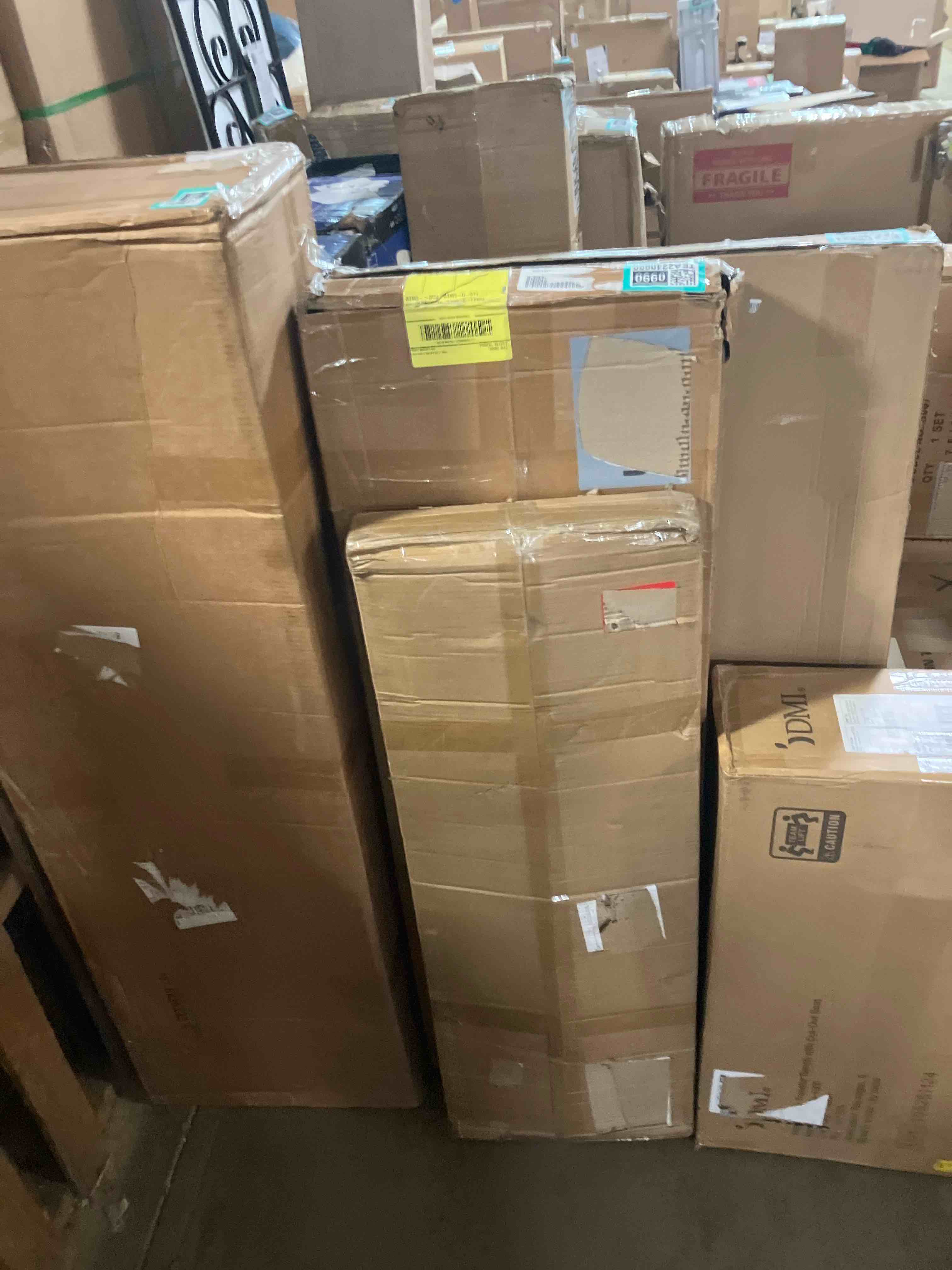 https://s3.amazonaws.com/lotting-images-prod/phillipi/TEA2240982_1744734089150.jpeg