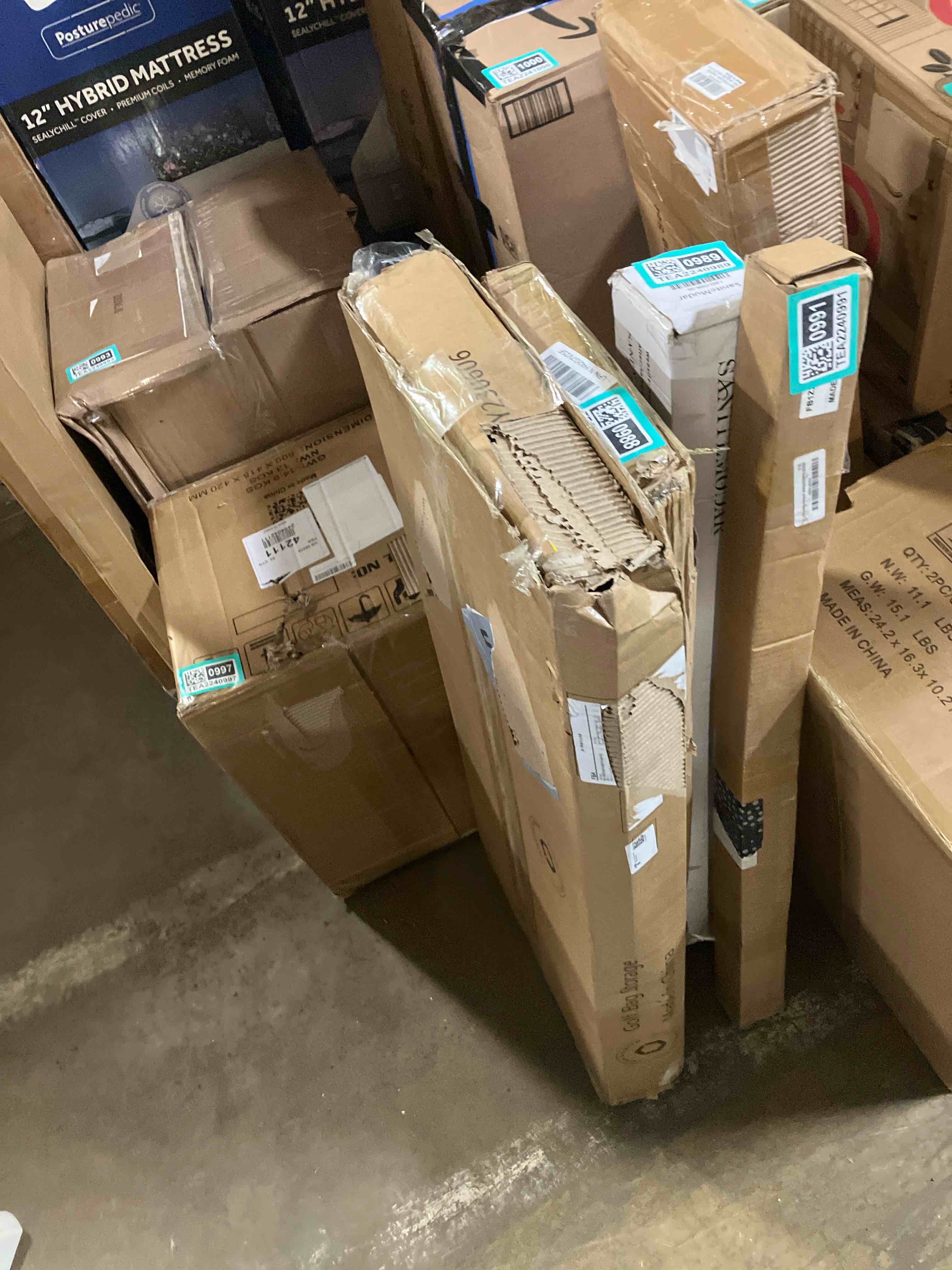 https://s3.amazonaws.com/lotting-images-prod/phillipi/TEA2240987_1744733598806.jpeg