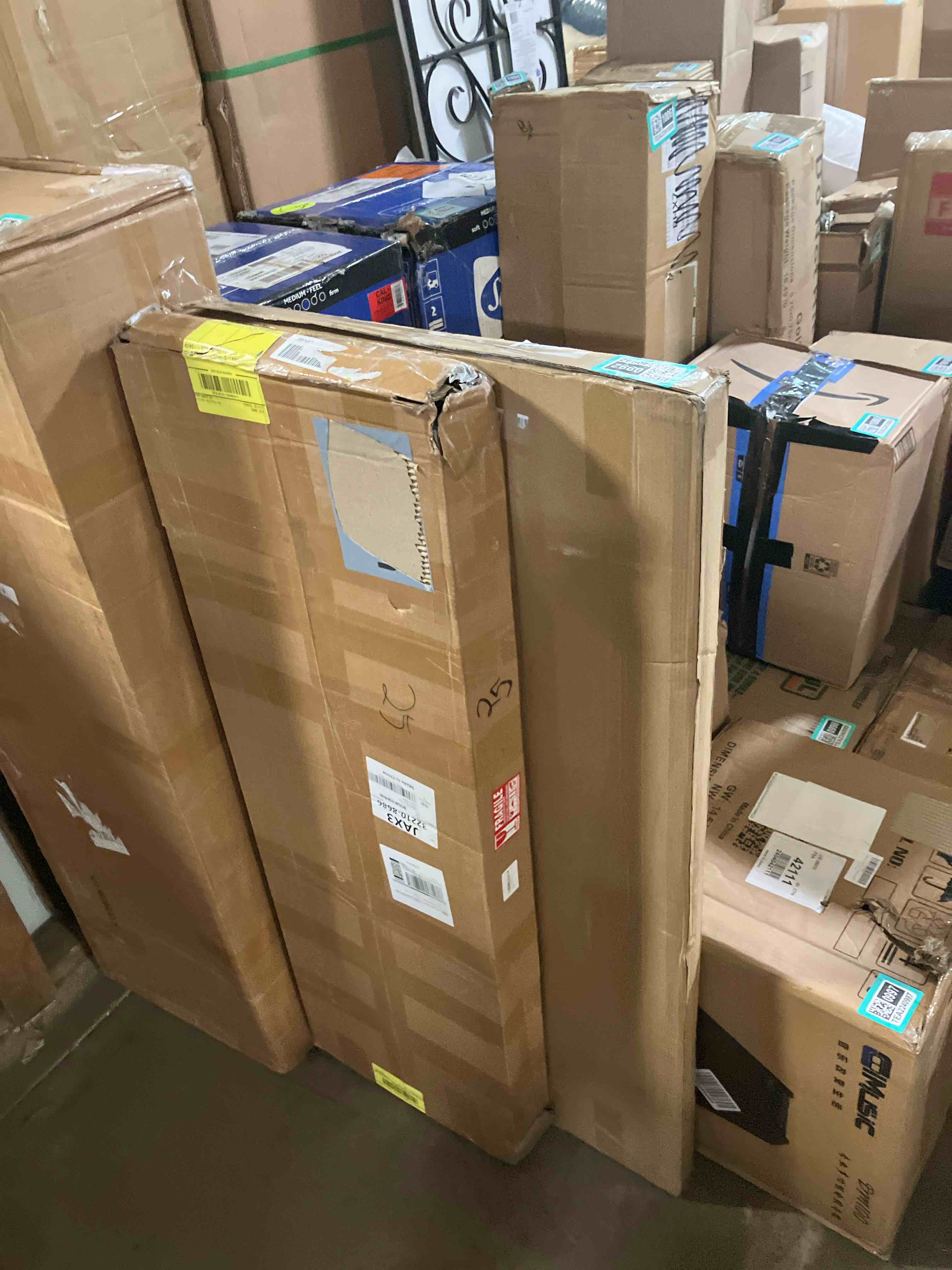https://s3.amazonaws.com/lotting-images-prod/phillipi/TEA2240990_1744733385764.jpeg
