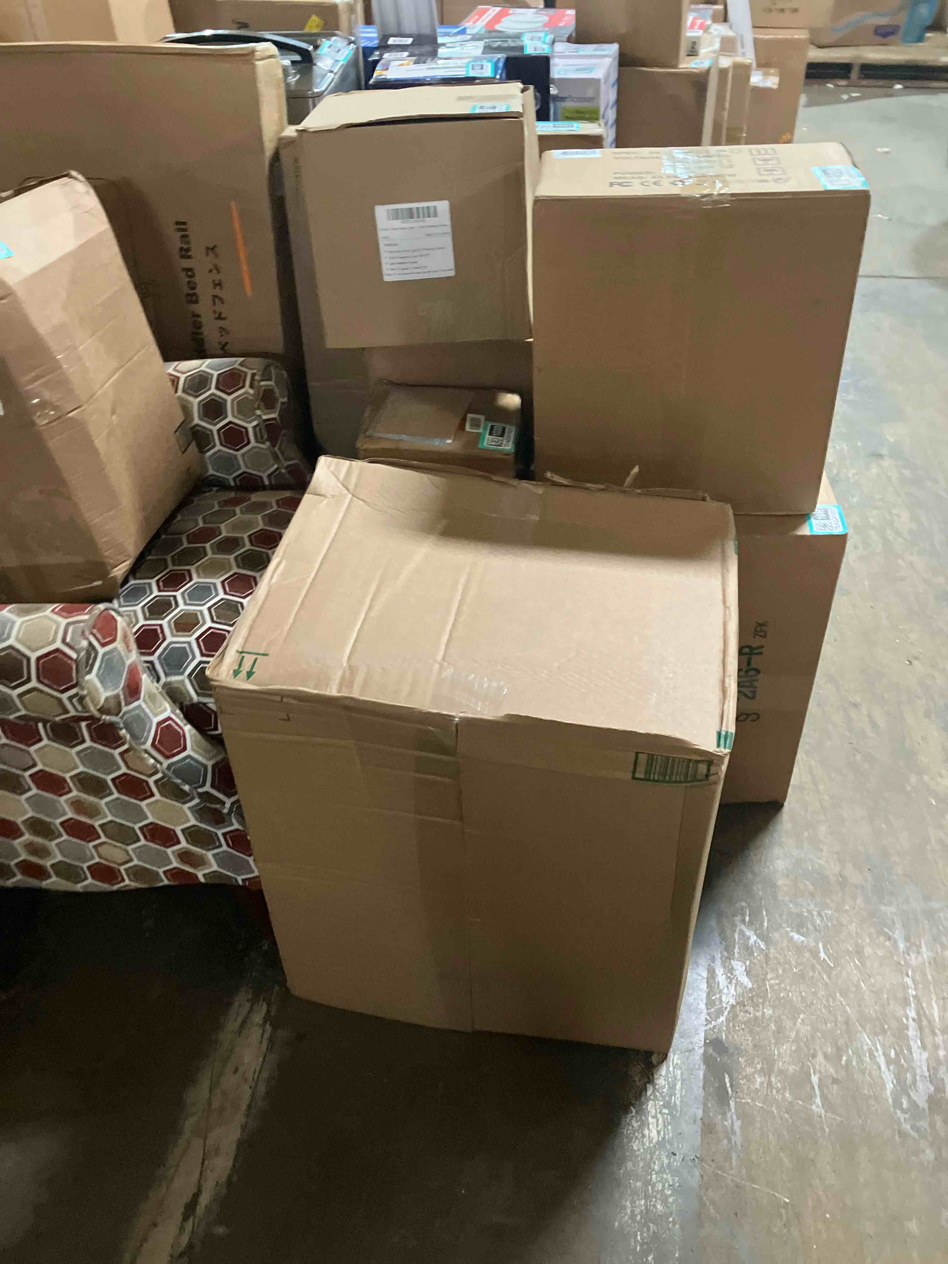 https://s3.amazonaws.com/lotting-images-prod/phillipi/TEA2241015_1744730472489.jpeg