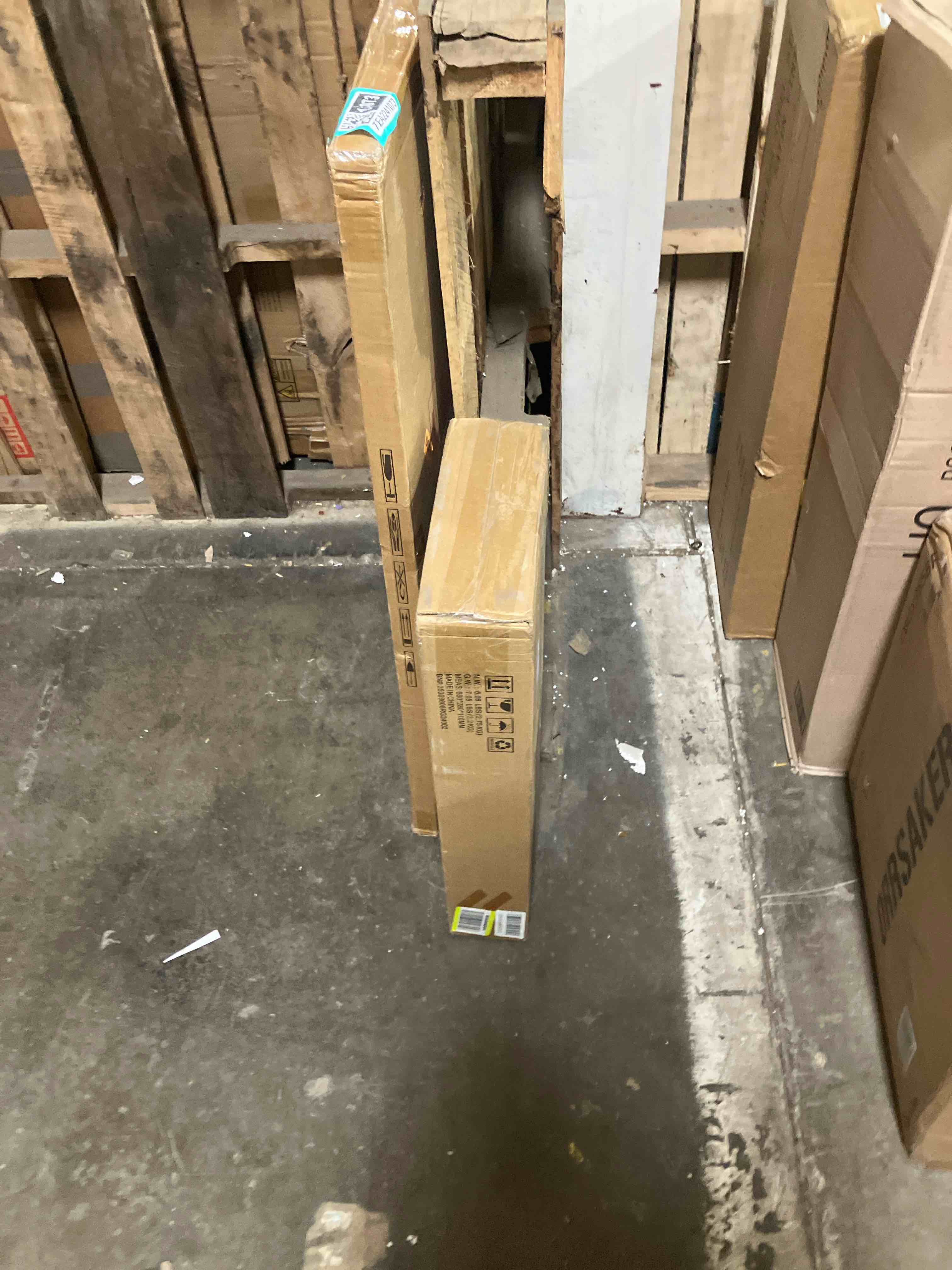 https://s3.amazonaws.com/lotting-images-prod/phillipi/TEA2241072_1744724021100.jpeg