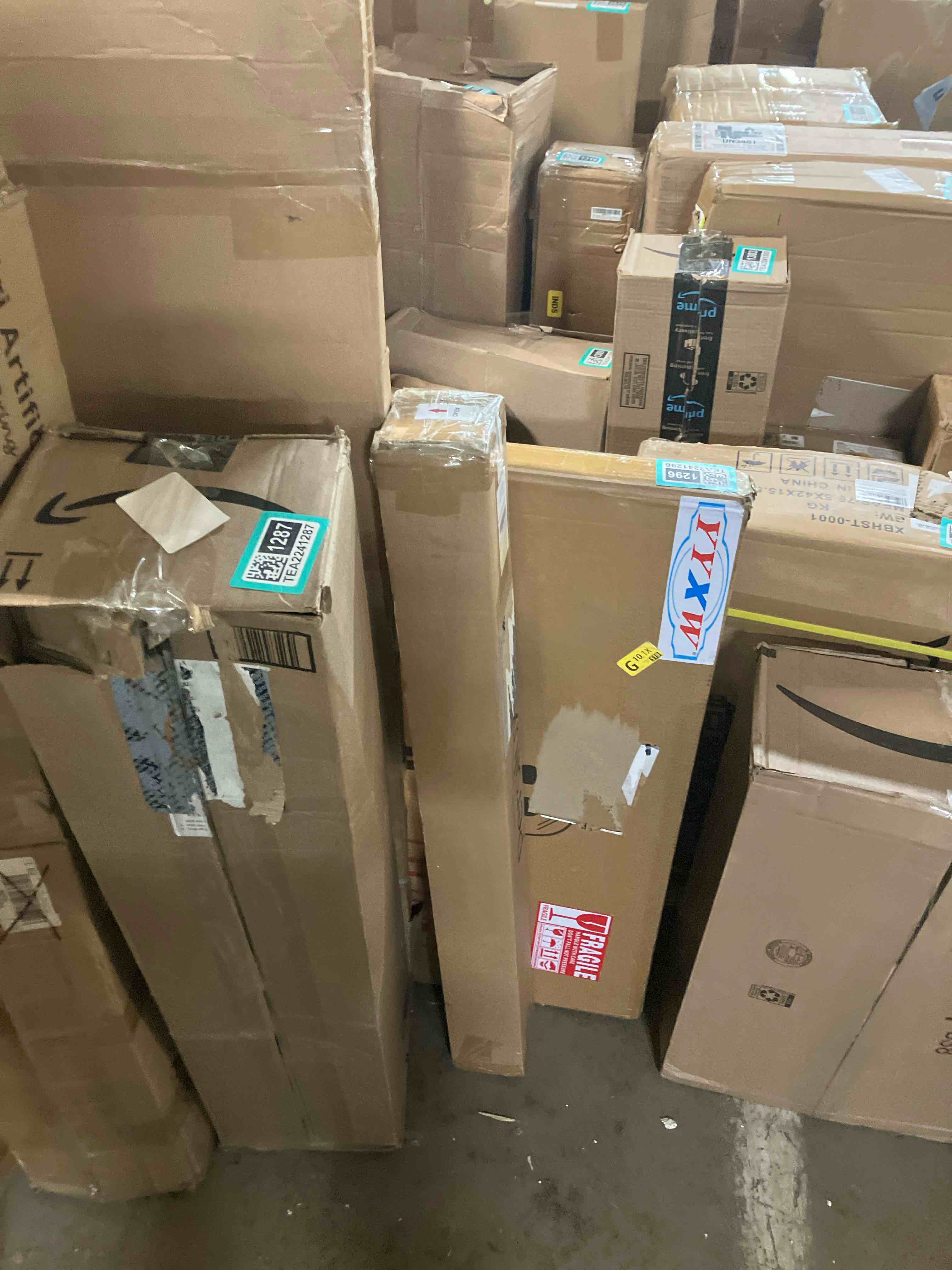 https://s3.amazonaws.com/lotting-images-prod/phillipi/TEA2241285_1744739101084.jpeg