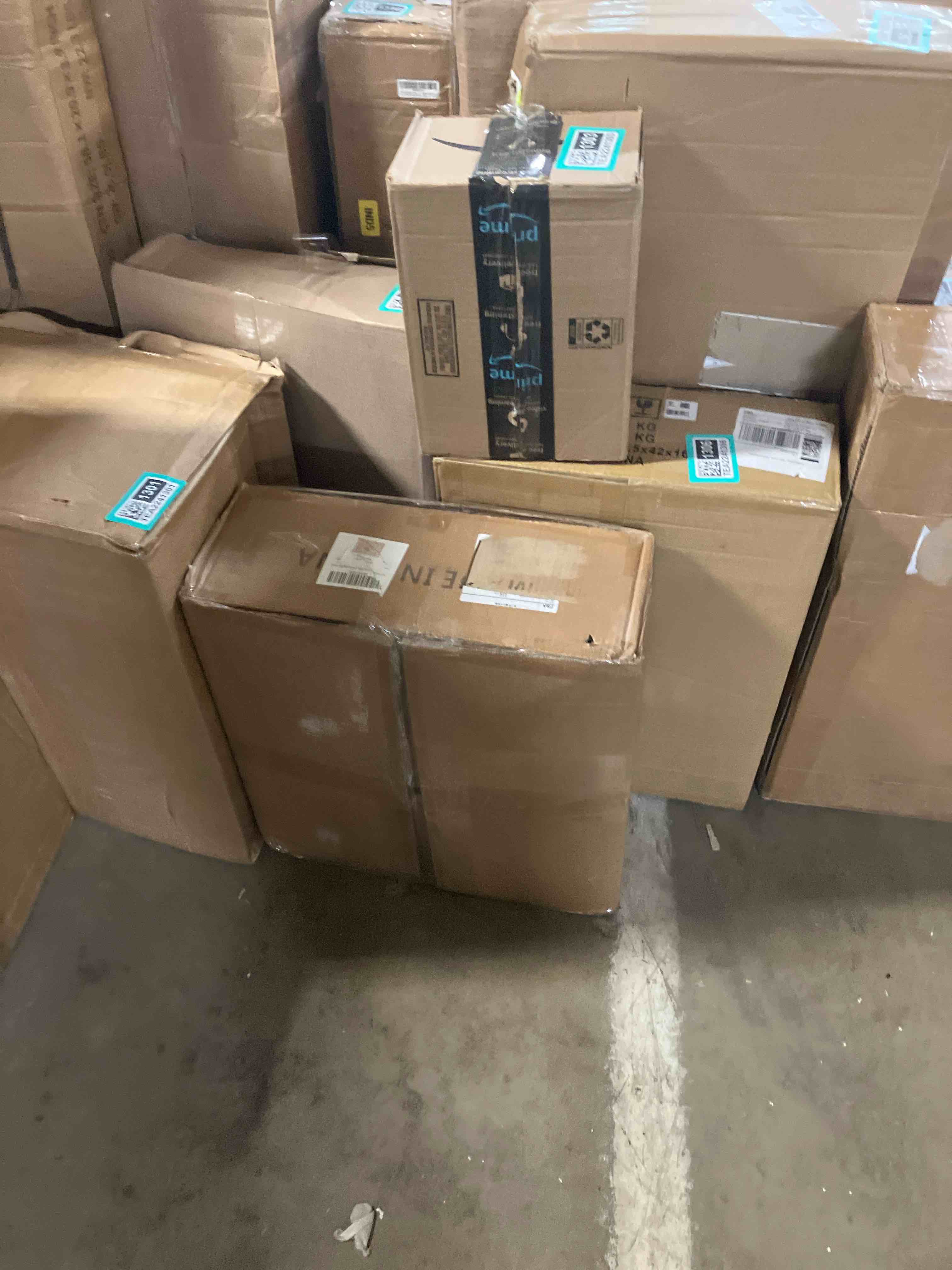 https://s3.amazonaws.com/lotting-images-prod/phillipi/TEA2241299_1744737516683.jpeg