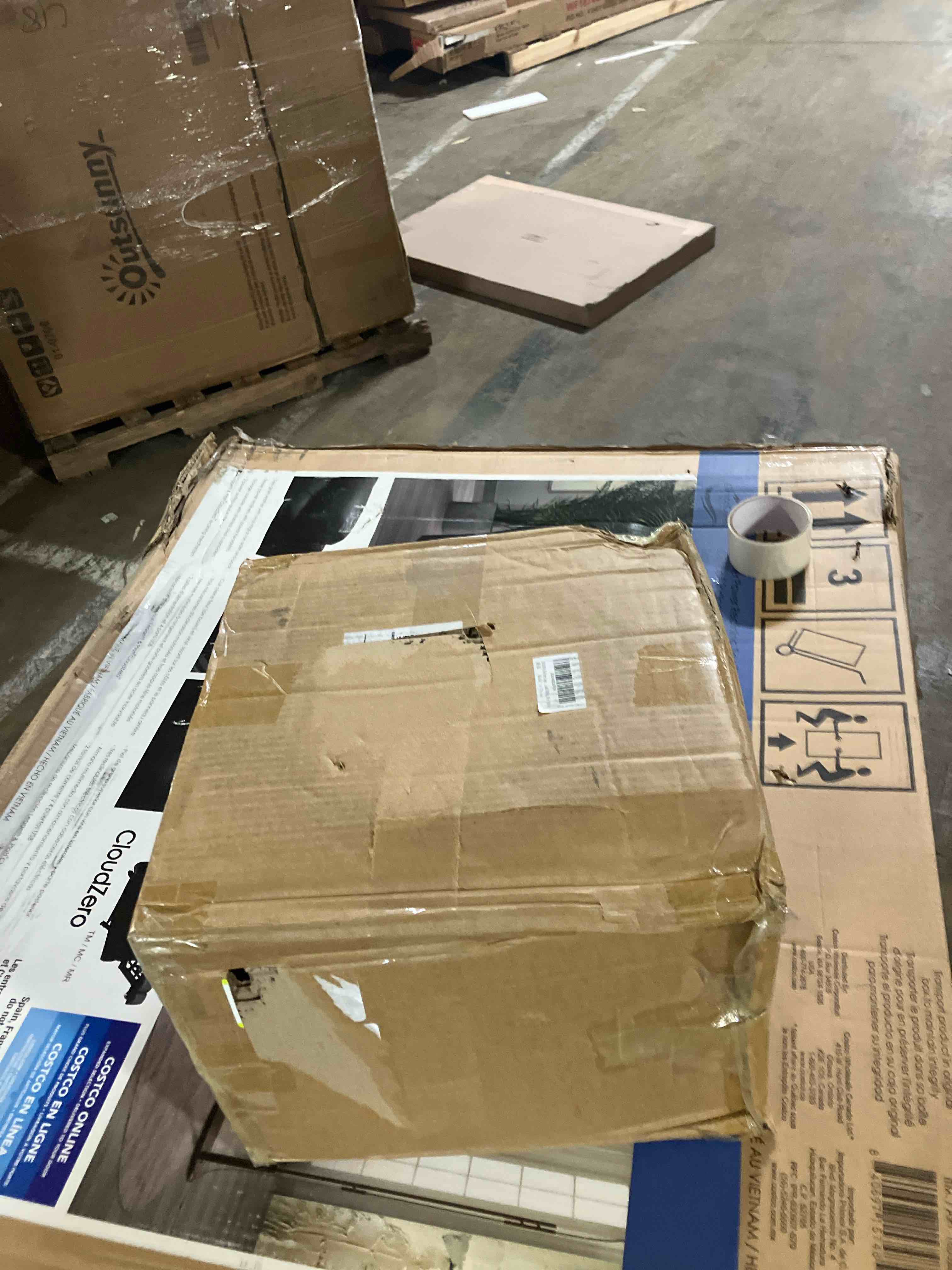 https://s3.amazonaws.com/lotting-images-prod/phillipi/TEA2241313_1744736035904.jpeg