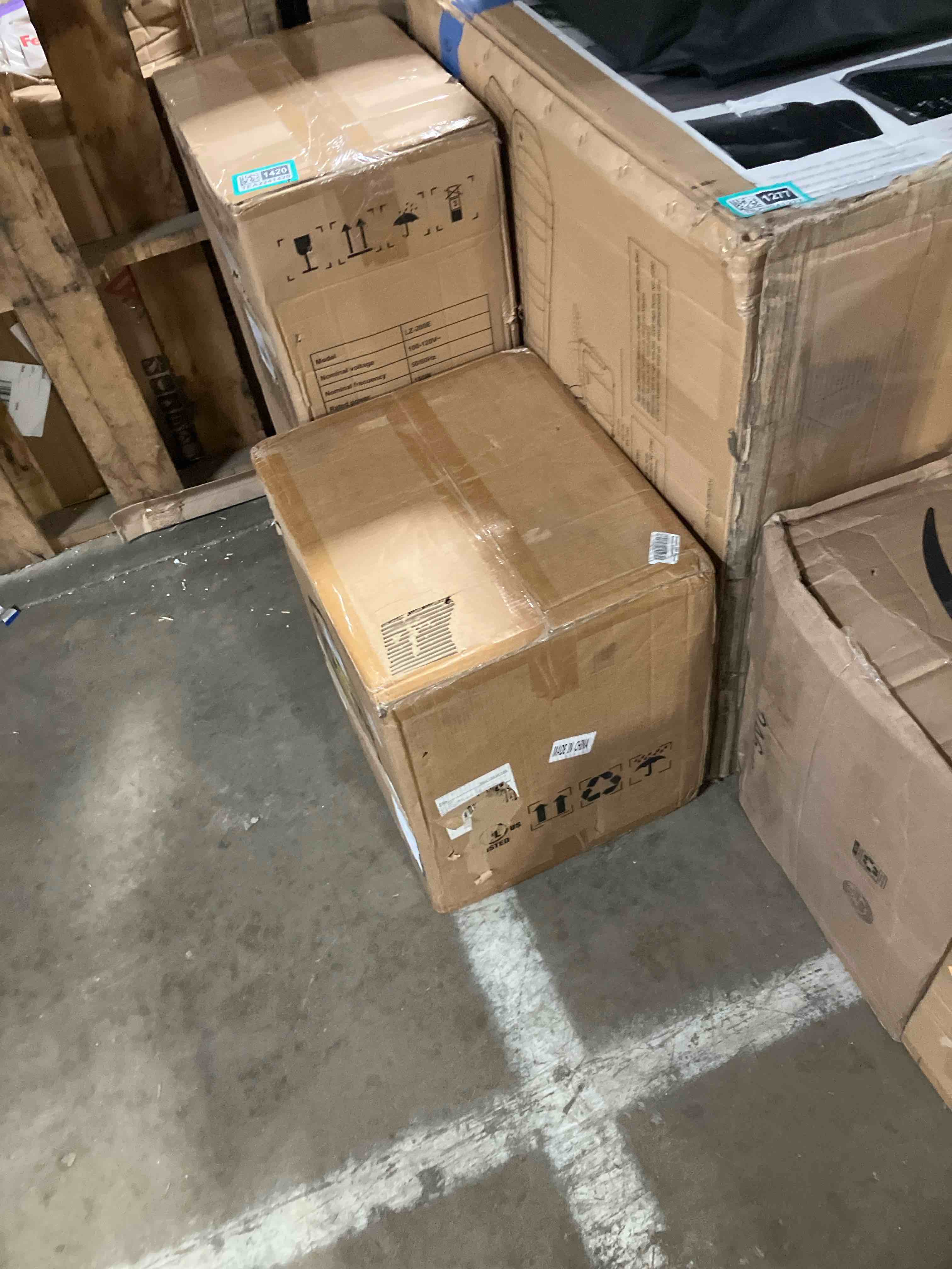 https://s3.amazonaws.com/lotting-images-prod/phillipi/TEA2241418_1744809926448.jpeg