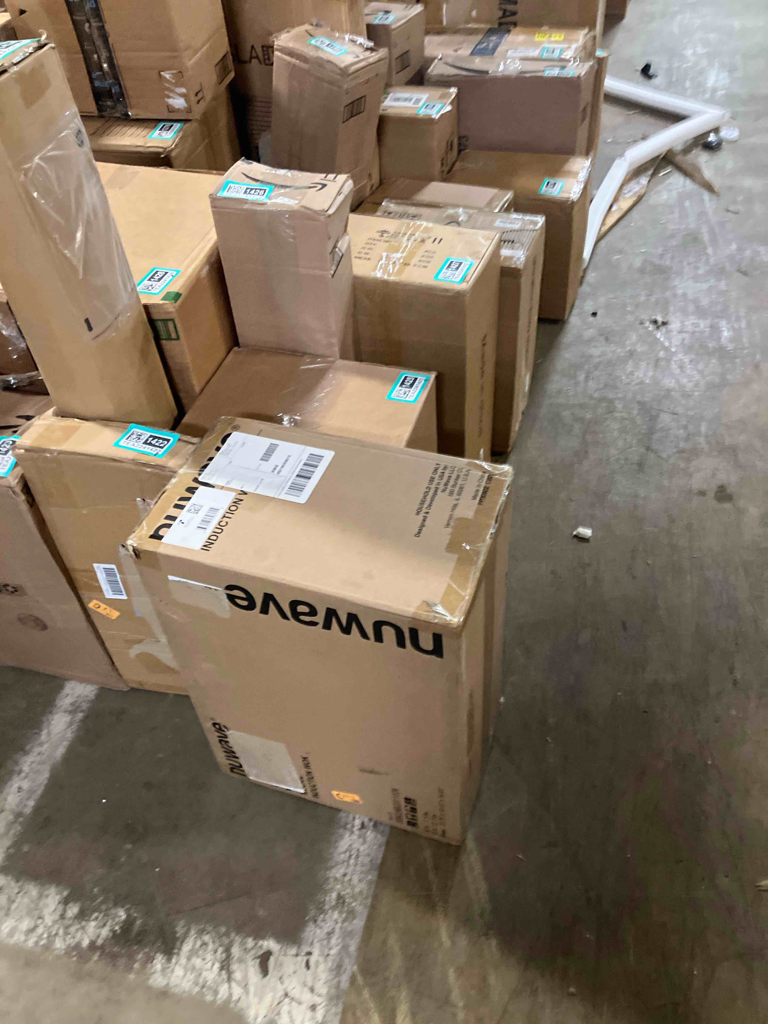 https://s3.amazonaws.com/lotting-images-prod/phillipi/TEA2241421_1744809628848.jpeg