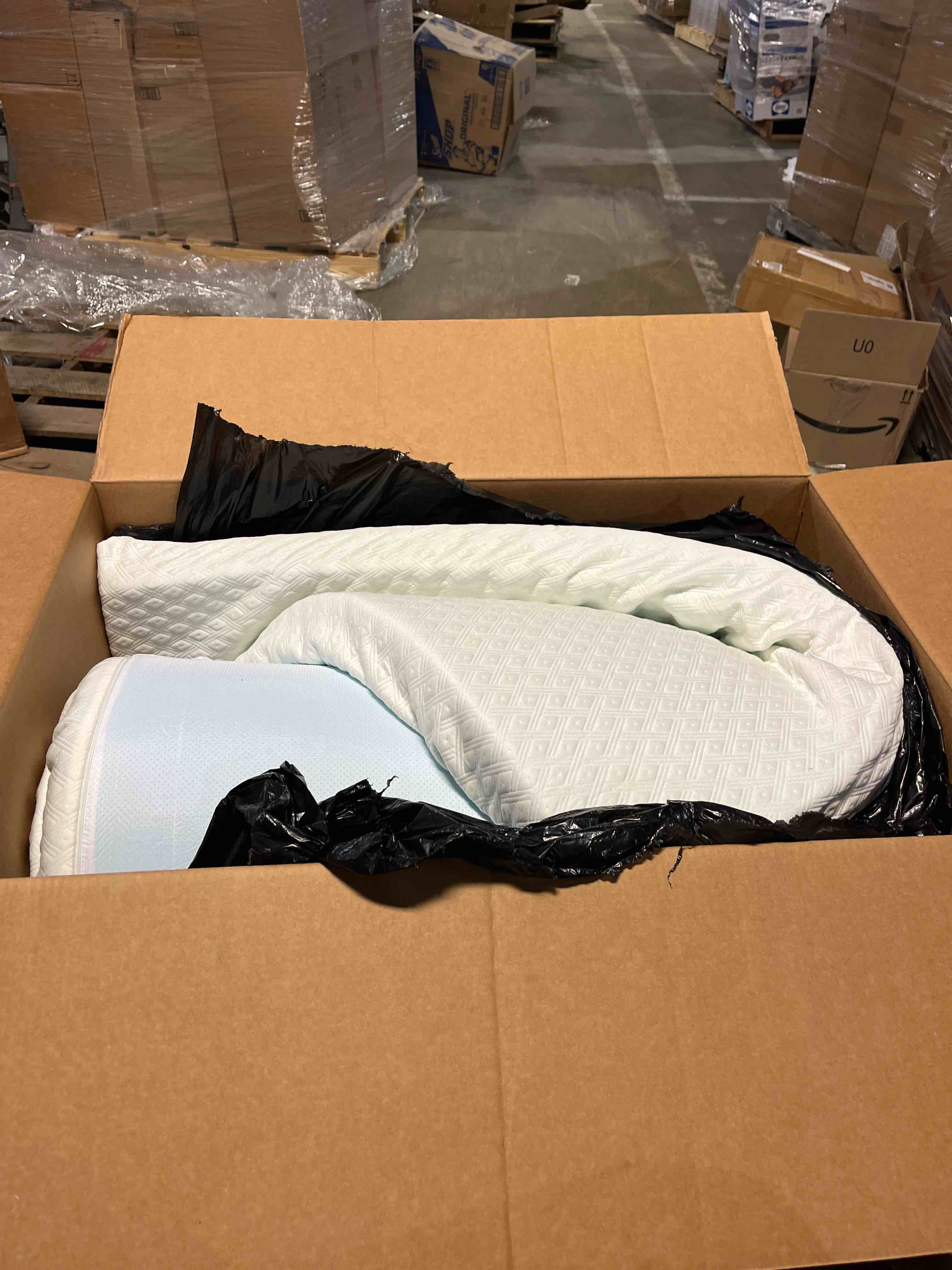 https://s3.amazonaws.com/lotting-images-prod/phillipi/TEA2241563_1744814015685.jpeg