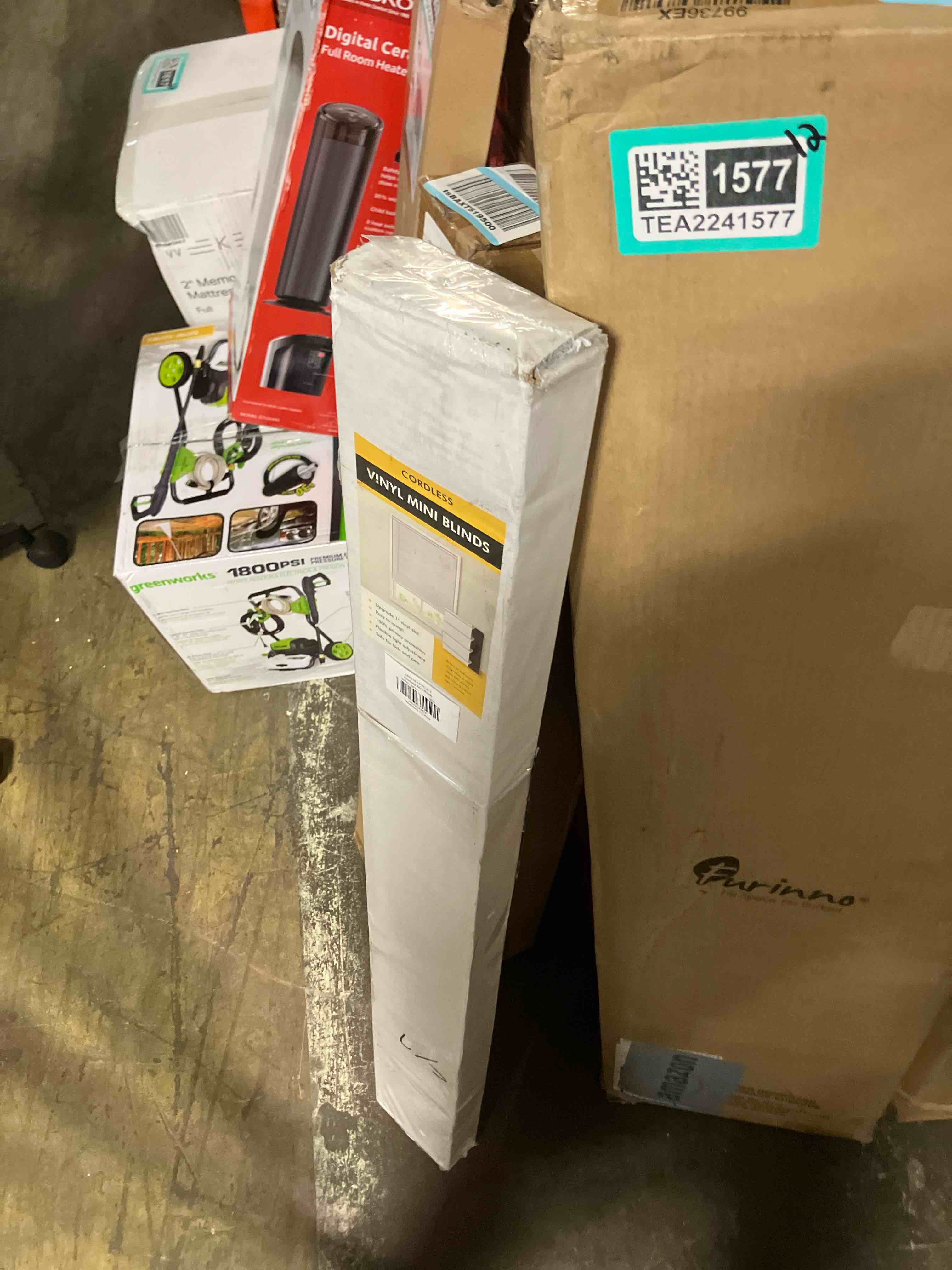 https://s3.amazonaws.com/lotting-images-prod/phillipi/TEA2241574_1745354166503.jpeg