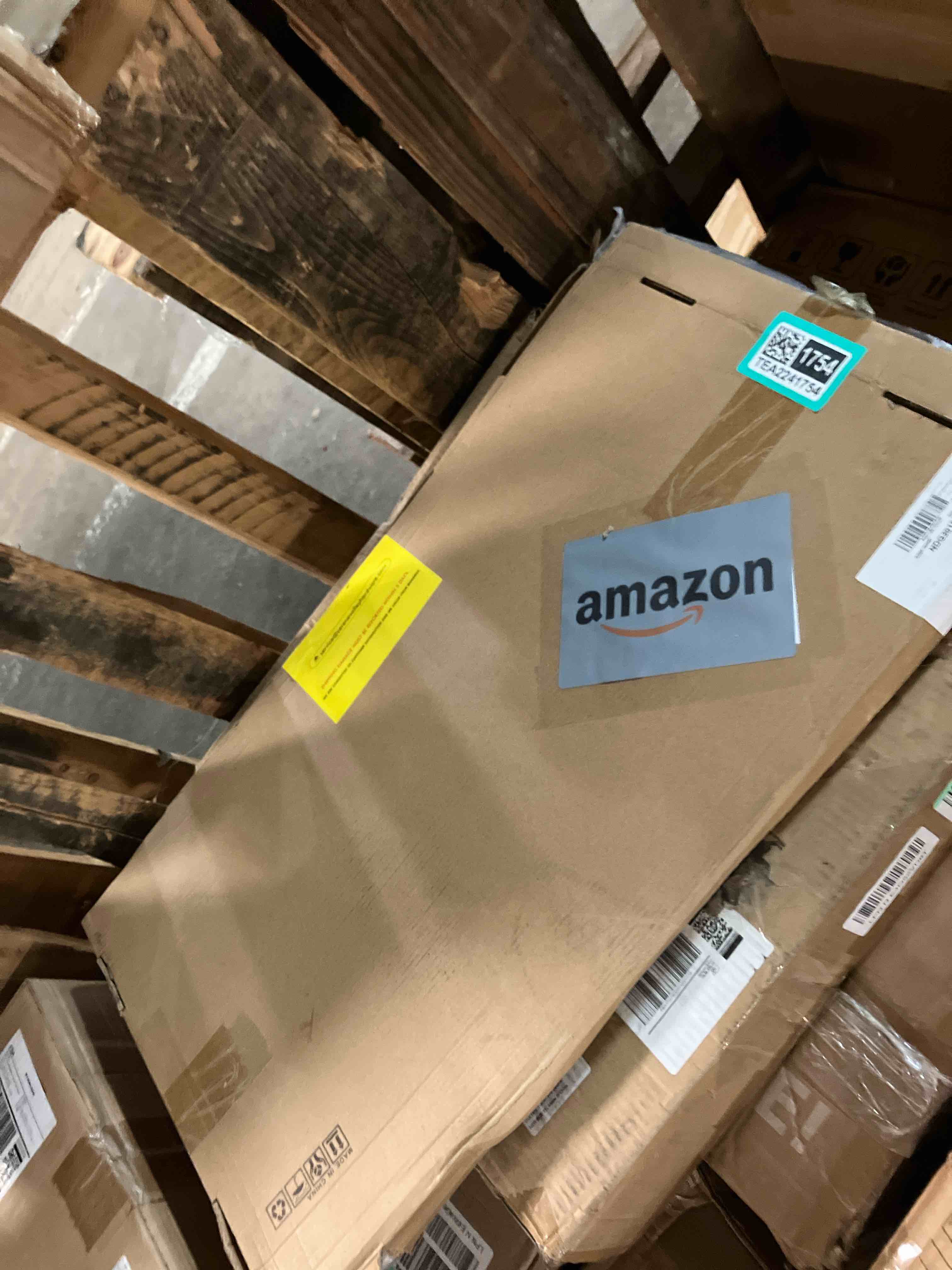 https://s3.amazonaws.com/lotting-images-prod/phillipi/TEA2241754_1745341234305.jpeg