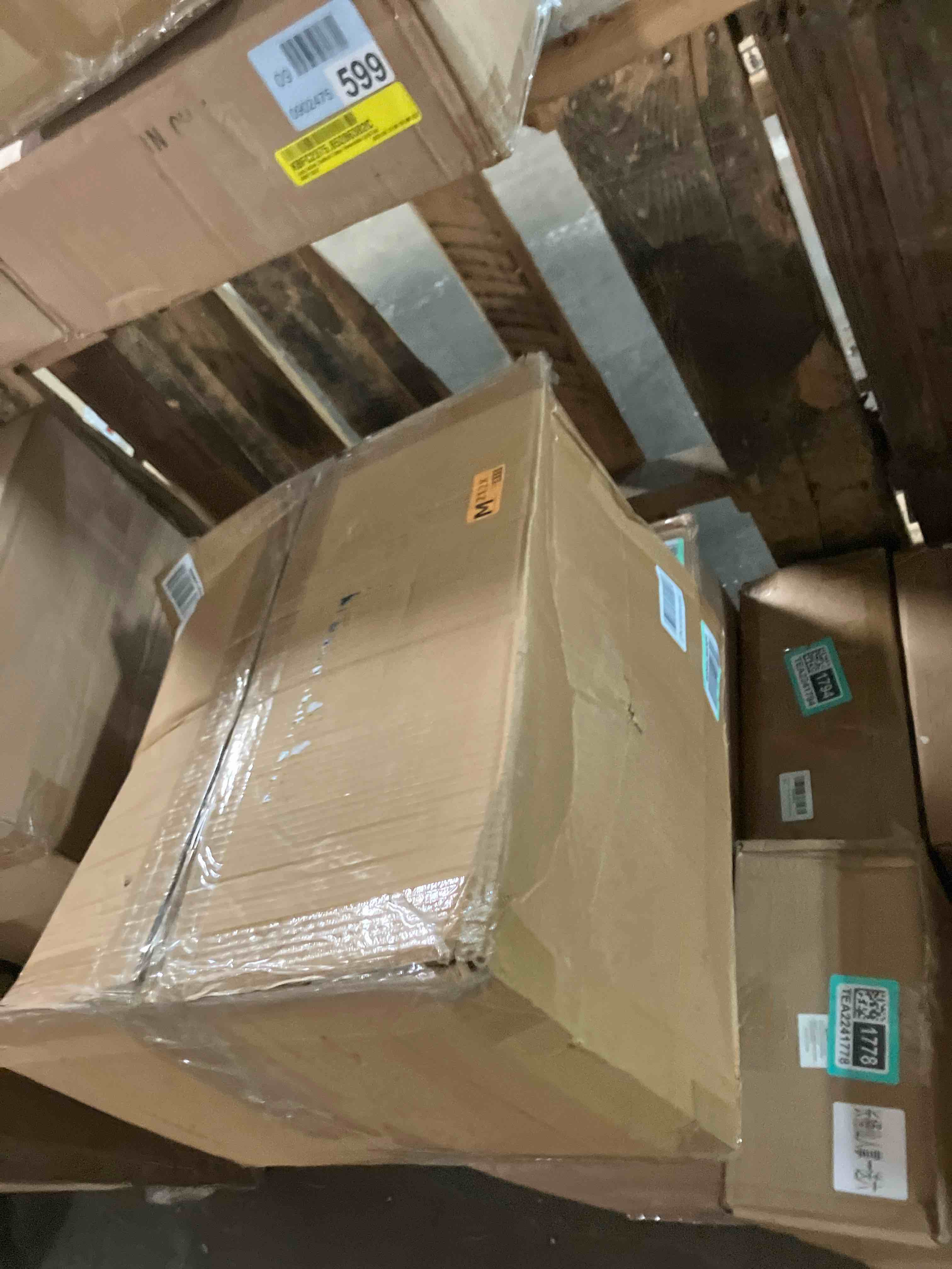 https://s3.amazonaws.com/lotting-images-prod/phillipi/TEA2241775_1745336546874.jpeg