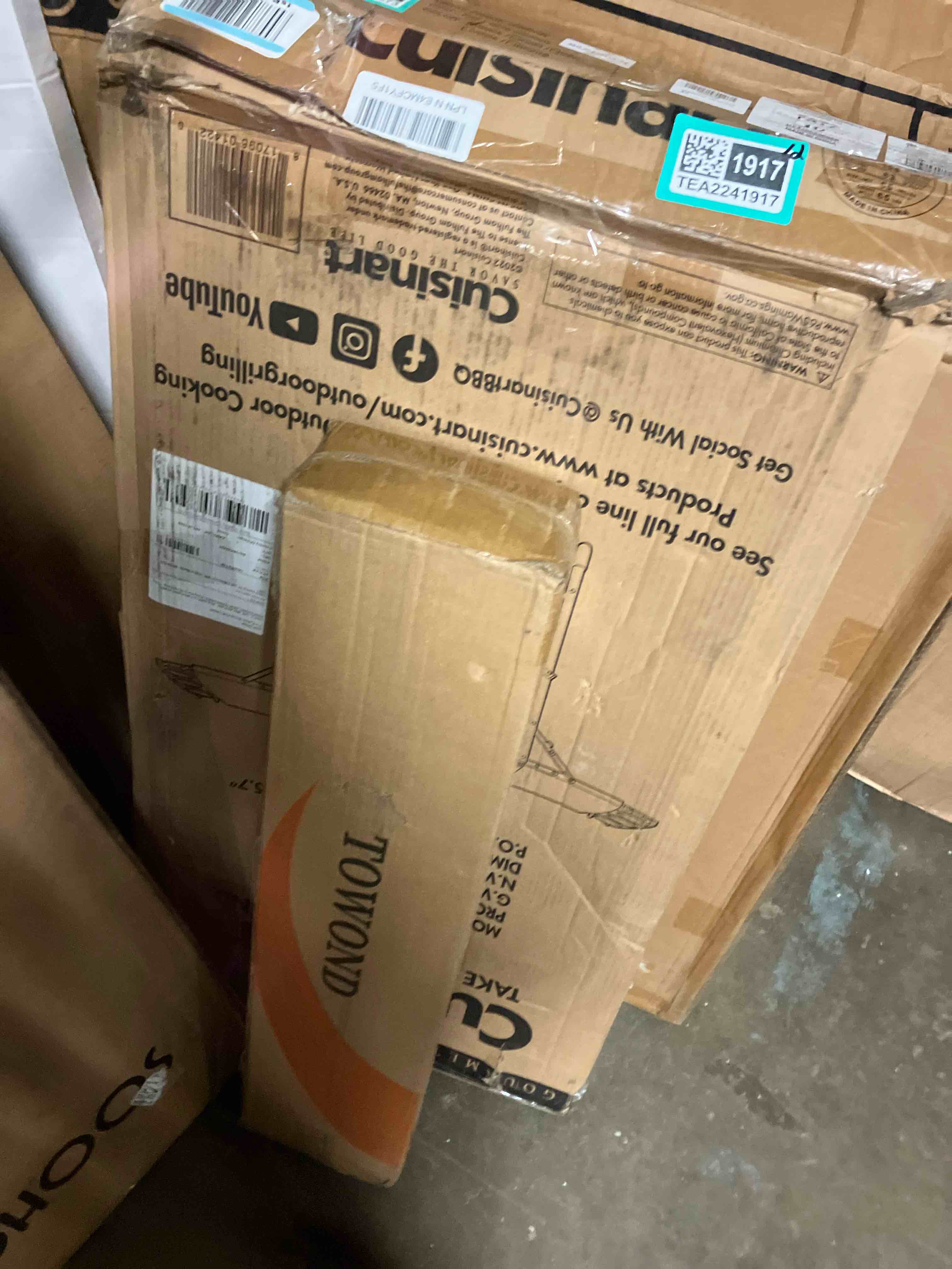 https://s3.amazonaws.com/lotting-images-prod/phillipi/TEA2241914_1745356621346.jpeg