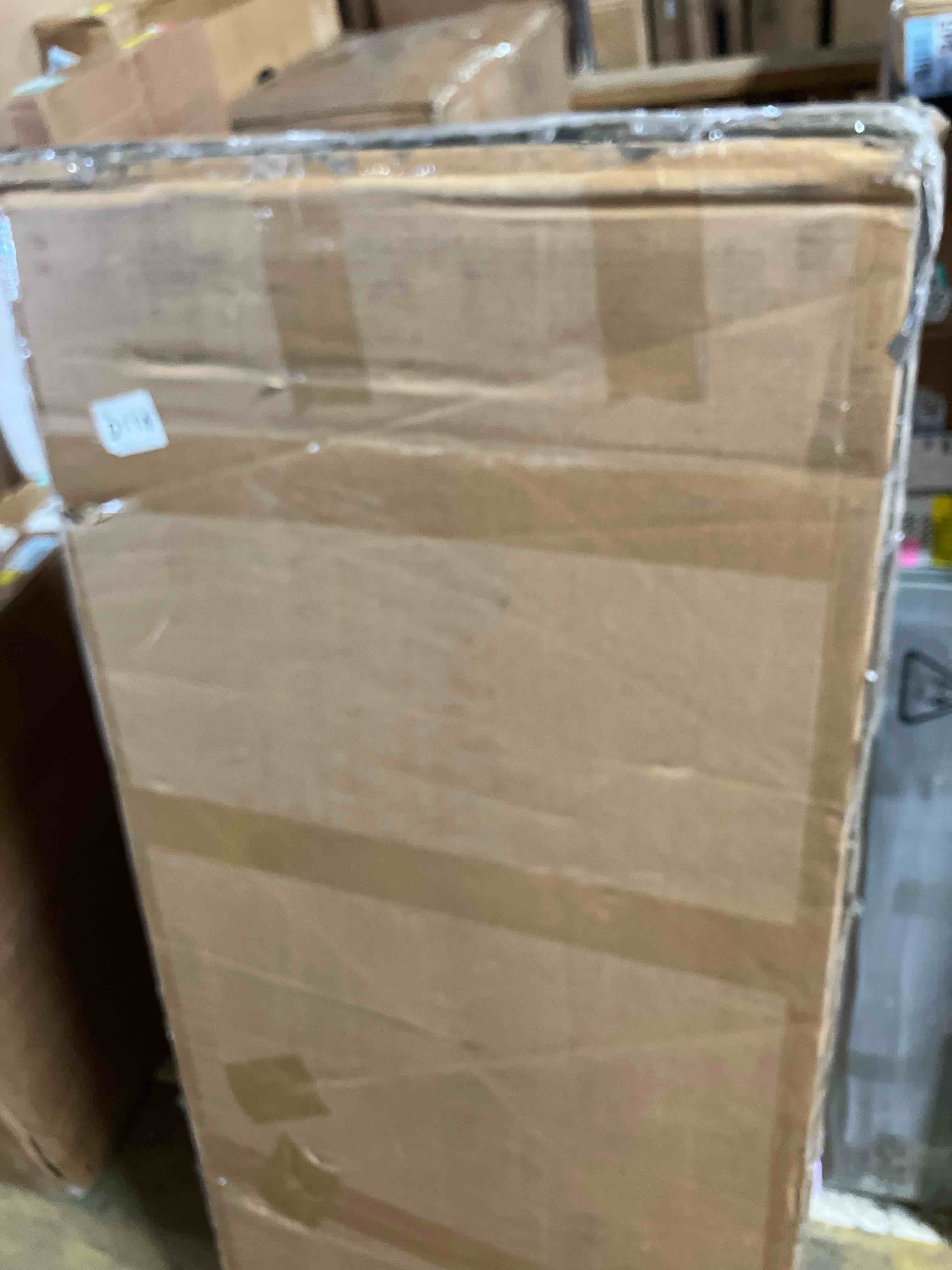 https://s3.amazonaws.com/lotting-images-prod/phillipi/TEA2241985_1745529105690.jpeg