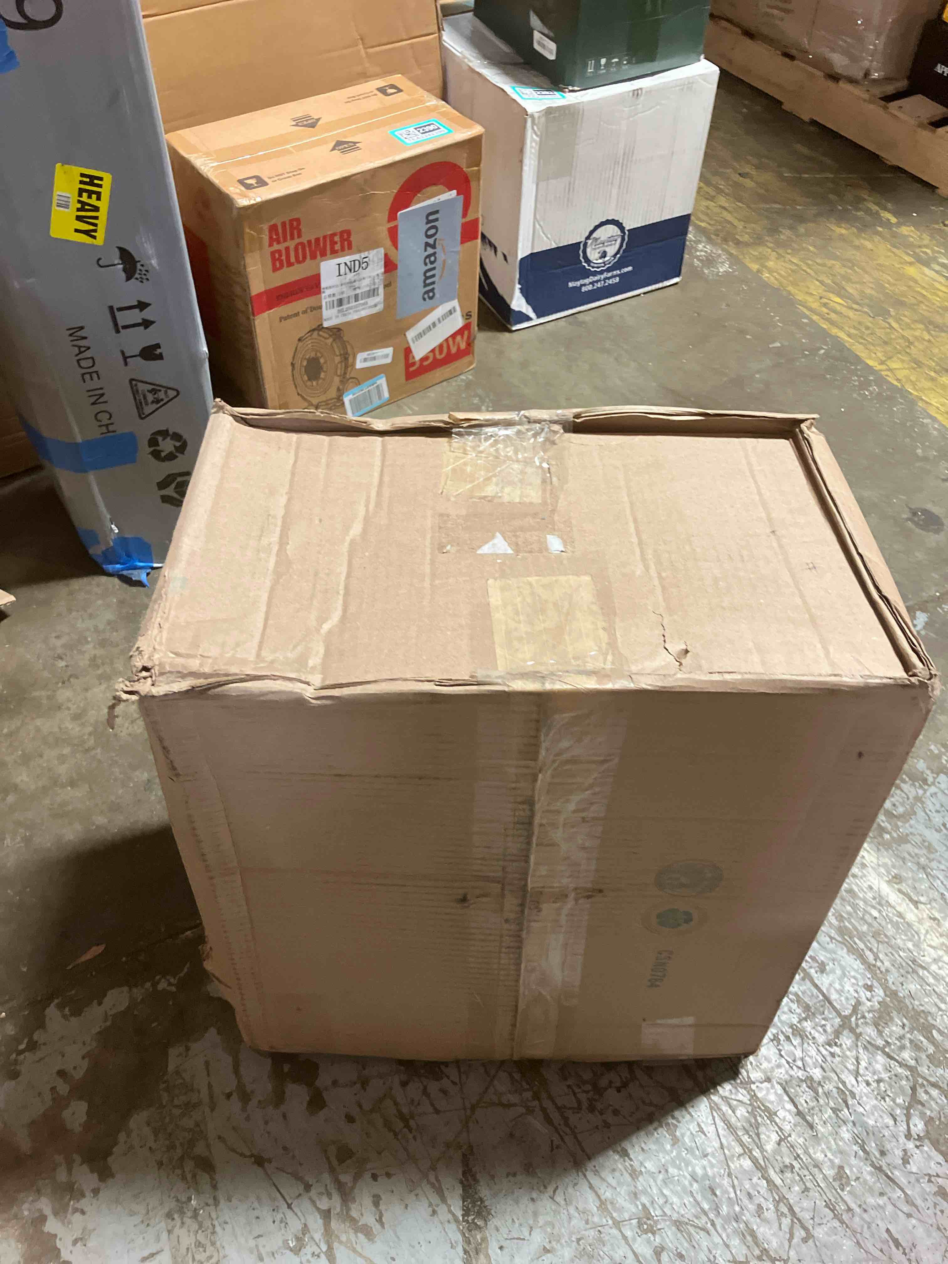 https://s3.amazonaws.com/lotting-images-prod/phillipi/TEA2242389_1750361903748.jpeg