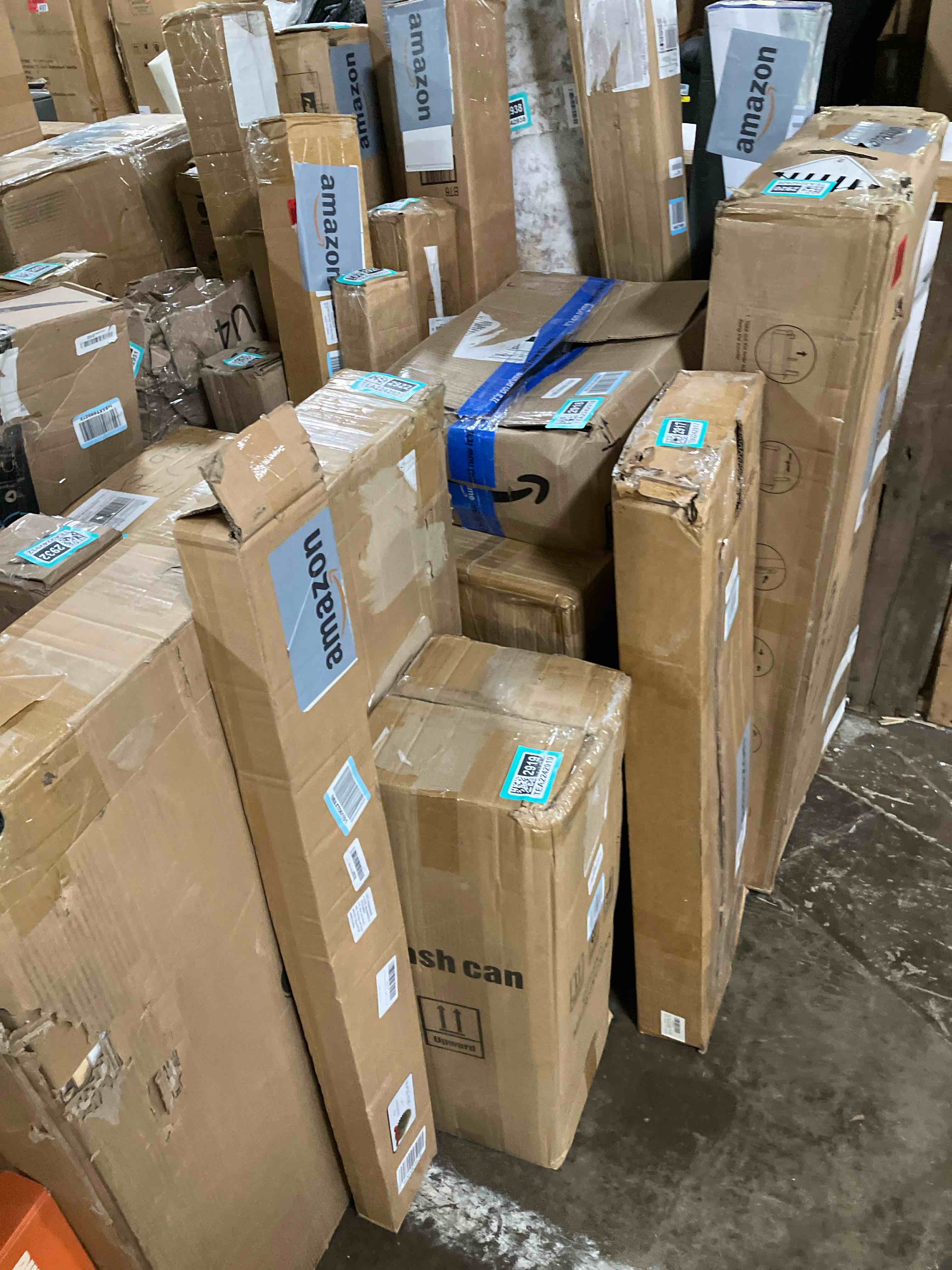 https://s3.amazonaws.com/lotting-images-prod/phillipi/TEA2242915_1750882418692.jpeg