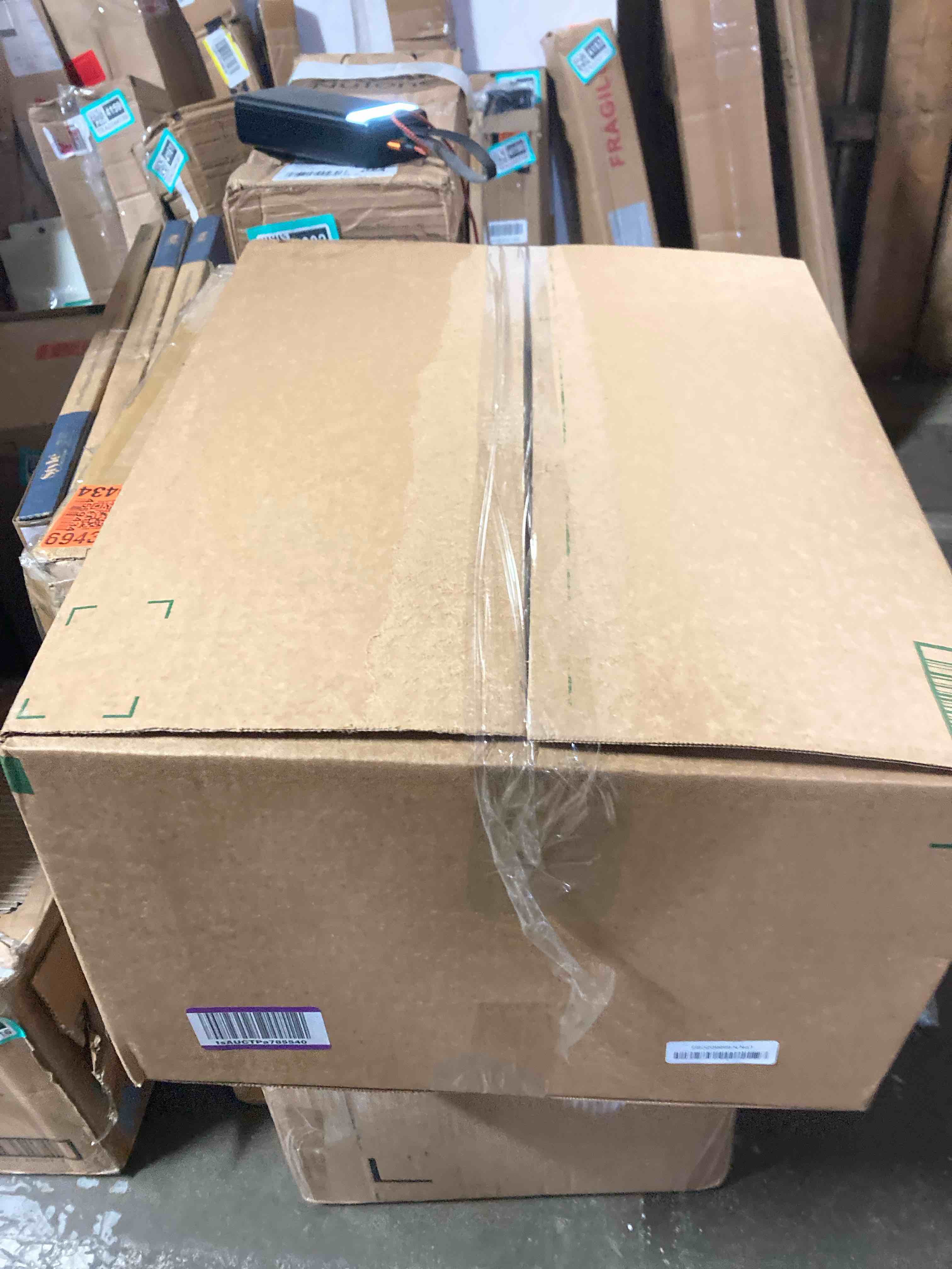 https://s3.amazonaws.com/lotting-images-prod/phillipi/TEA2243010_1752161218293.jpeg