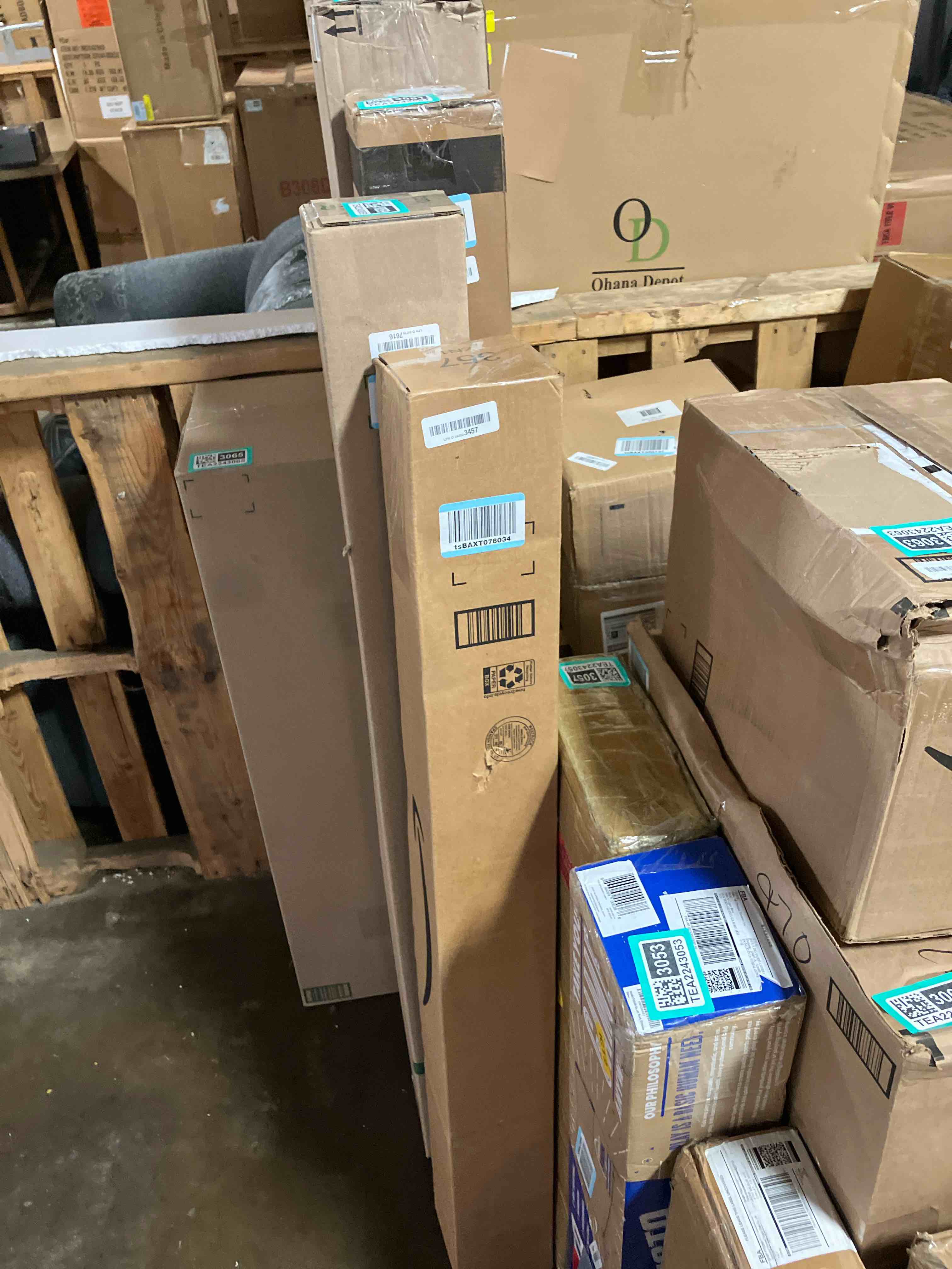 https://s3.amazonaws.com/lotting-images-prod/phillipi/TEA2243050_1750961483307.jpeg