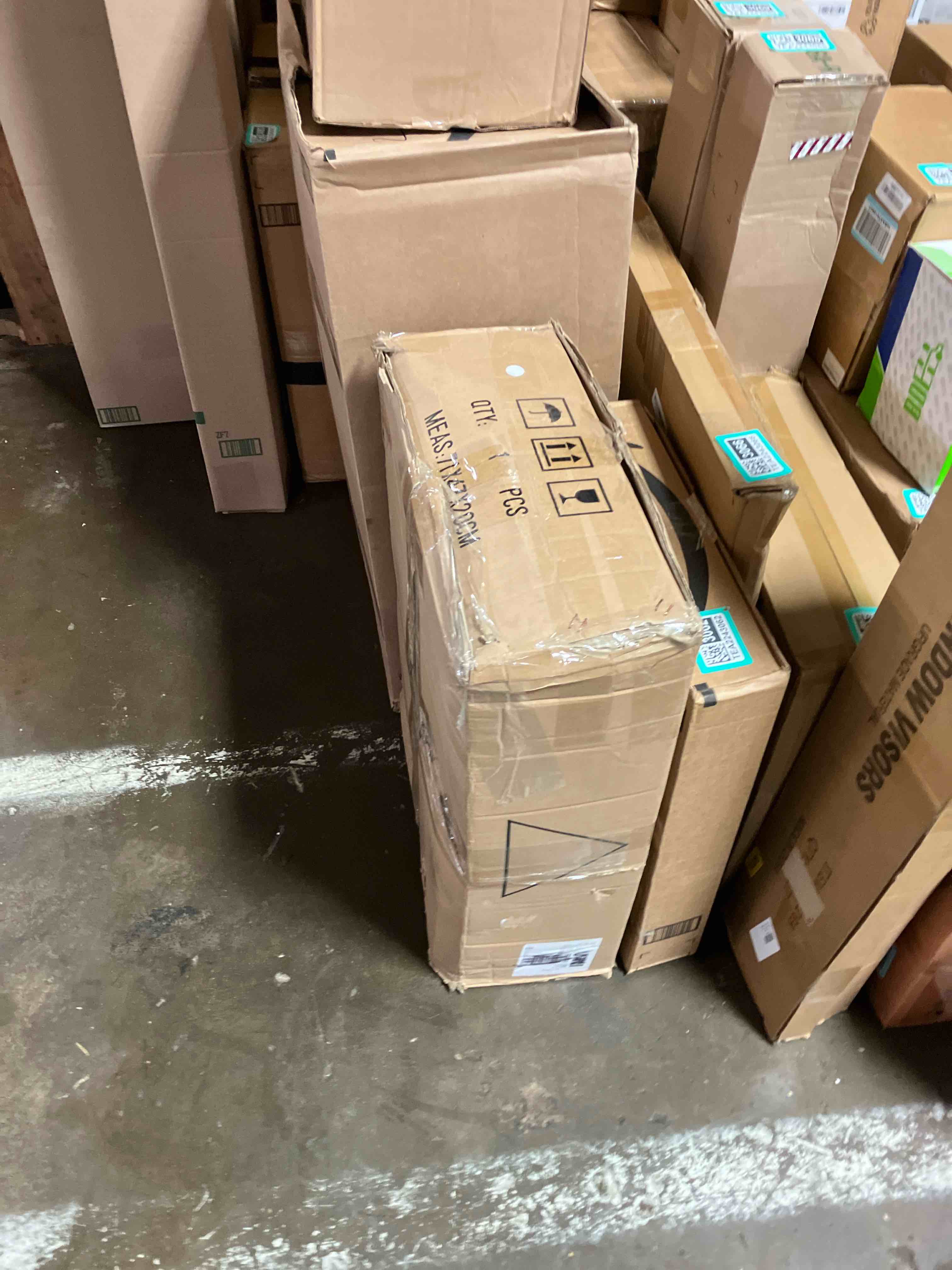 https://s3.amazonaws.com/lotting-images-prod/phillipi/TEA2243058_1750960966698.jpeg