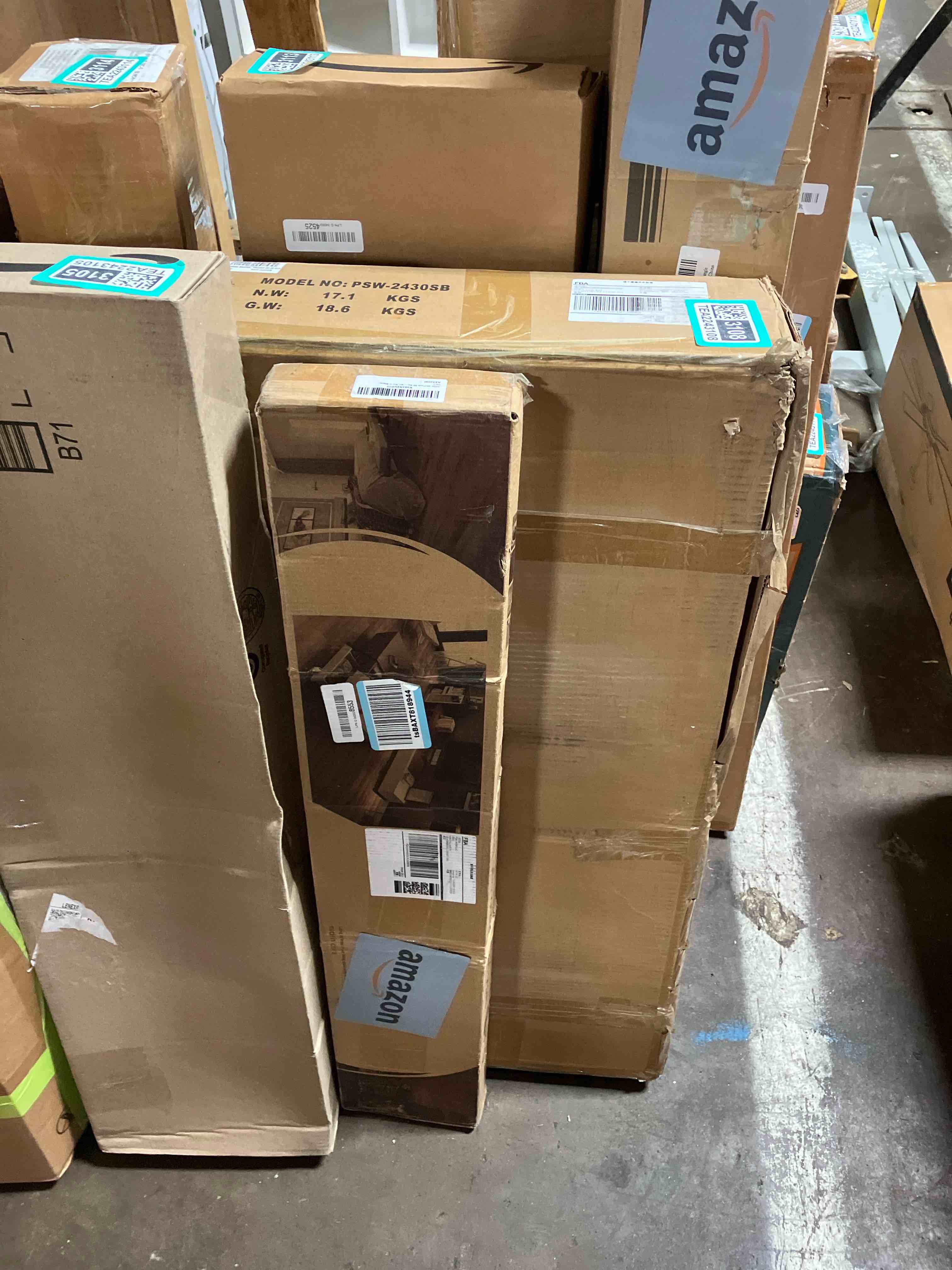 https://s3.amazonaws.com/lotting-images-prod/phillipi/TEA2243103_1750958080548.jpeg